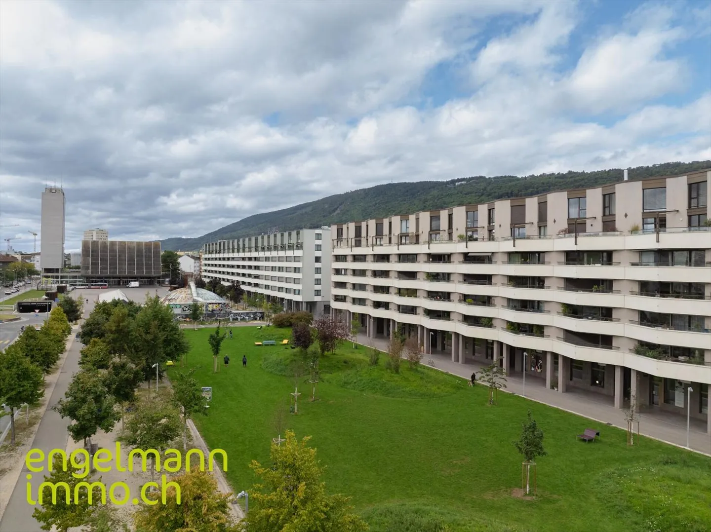 Appartamento in vendita - Foto 1 di 13