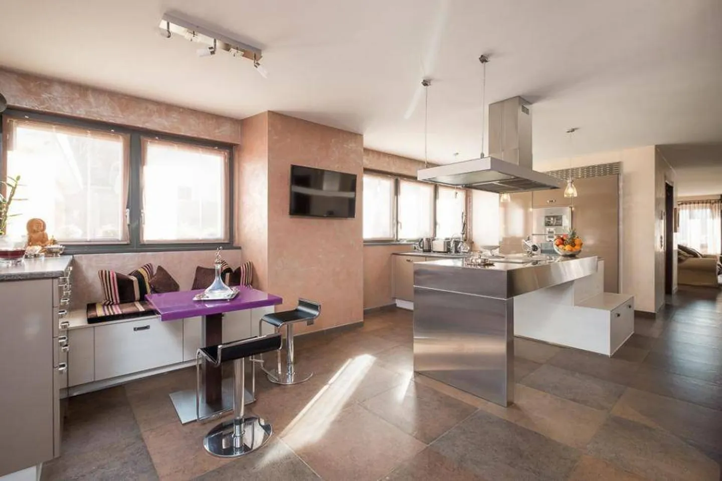 Proprietà maestosa con 12 camere a Montricher - Foto 3 di 13