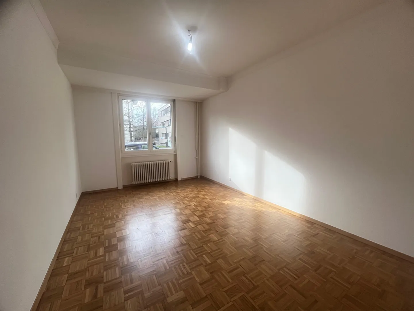 3.5-room apartment on the ground floor - Photo 3 of 11