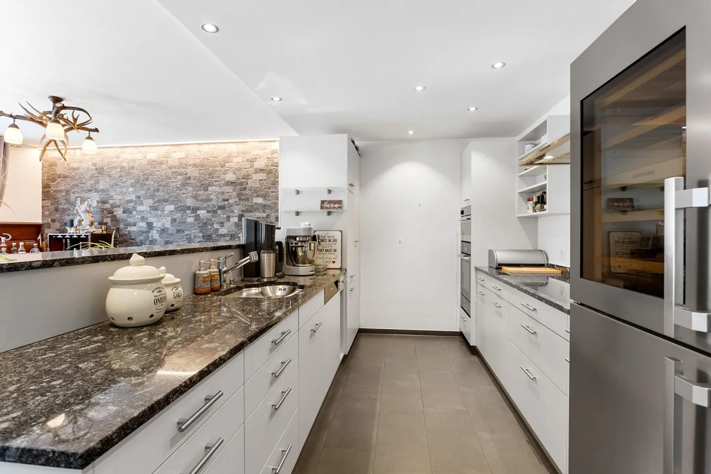 Here living is fun! - Photo 5 of 13