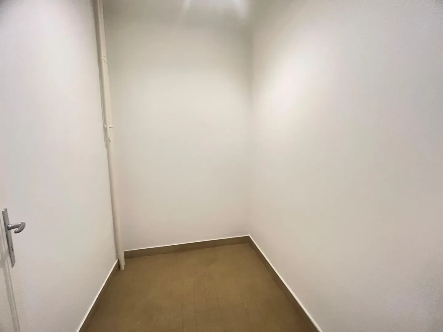 3.5-room apartment on the ground floor - Photo 5 of 11