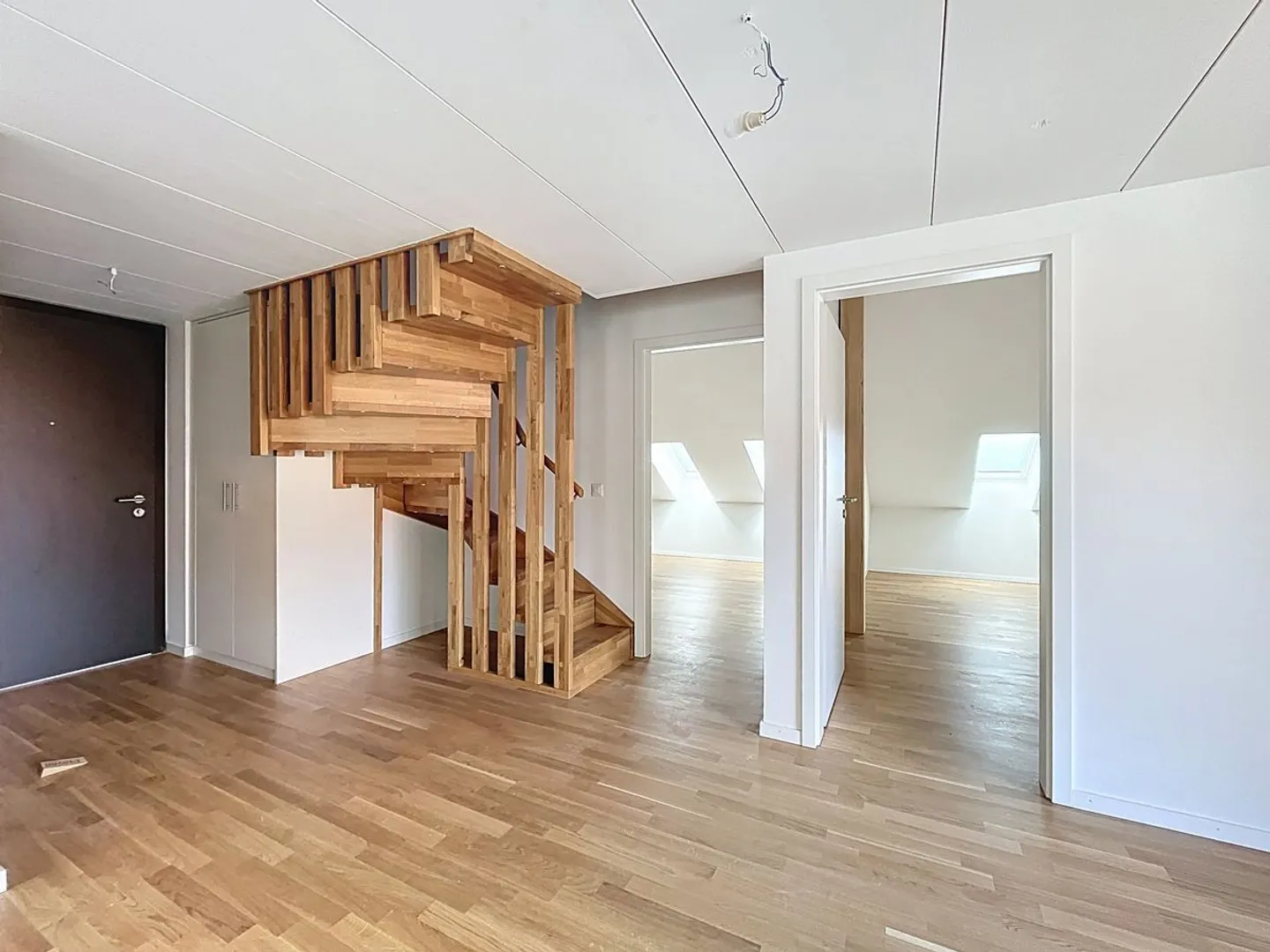 Duplex with 4.5 rooms on the top floor - Photo 7 of 11