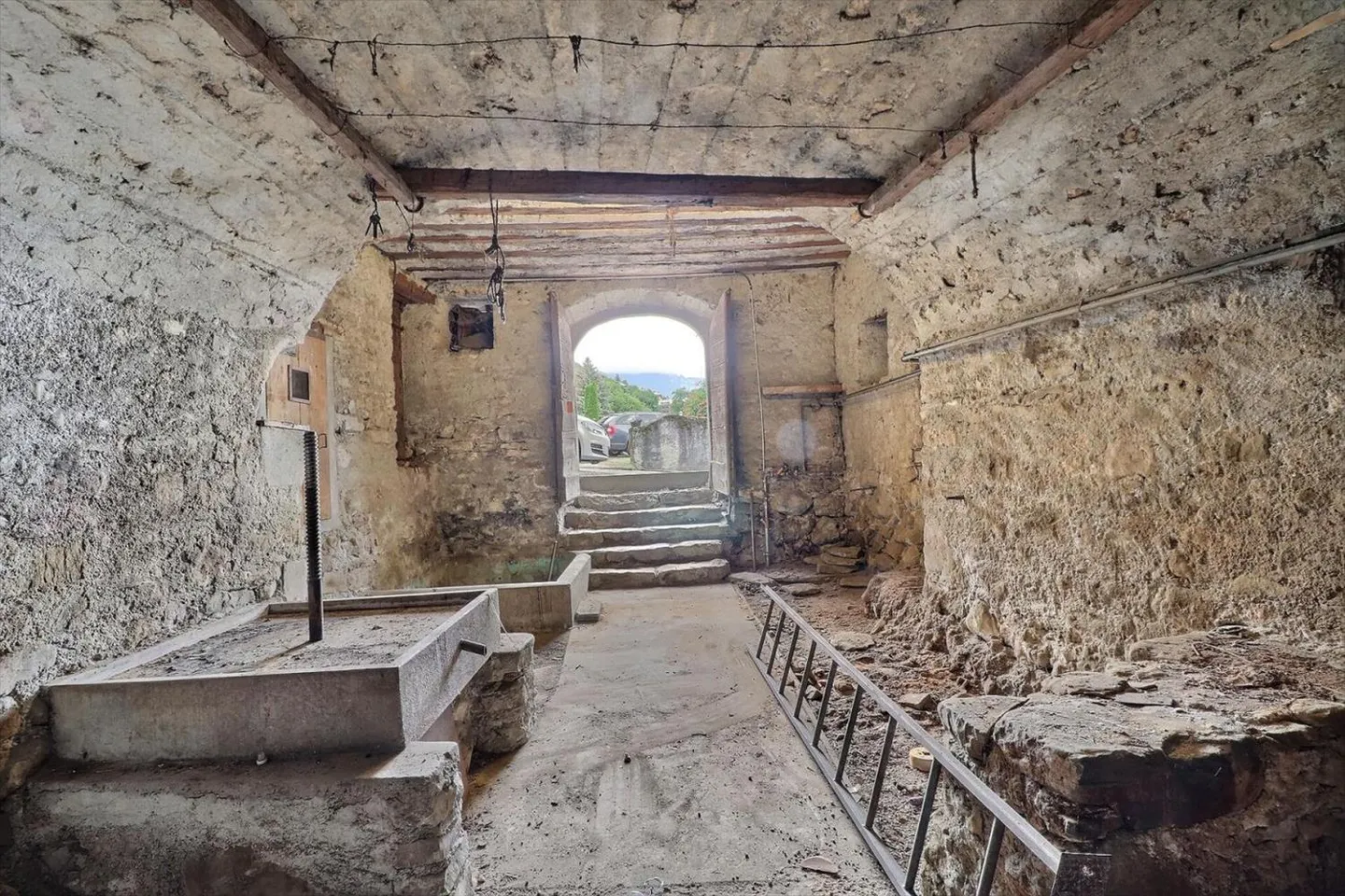 Maison 12.5 pièces - Photo 9 sur 13