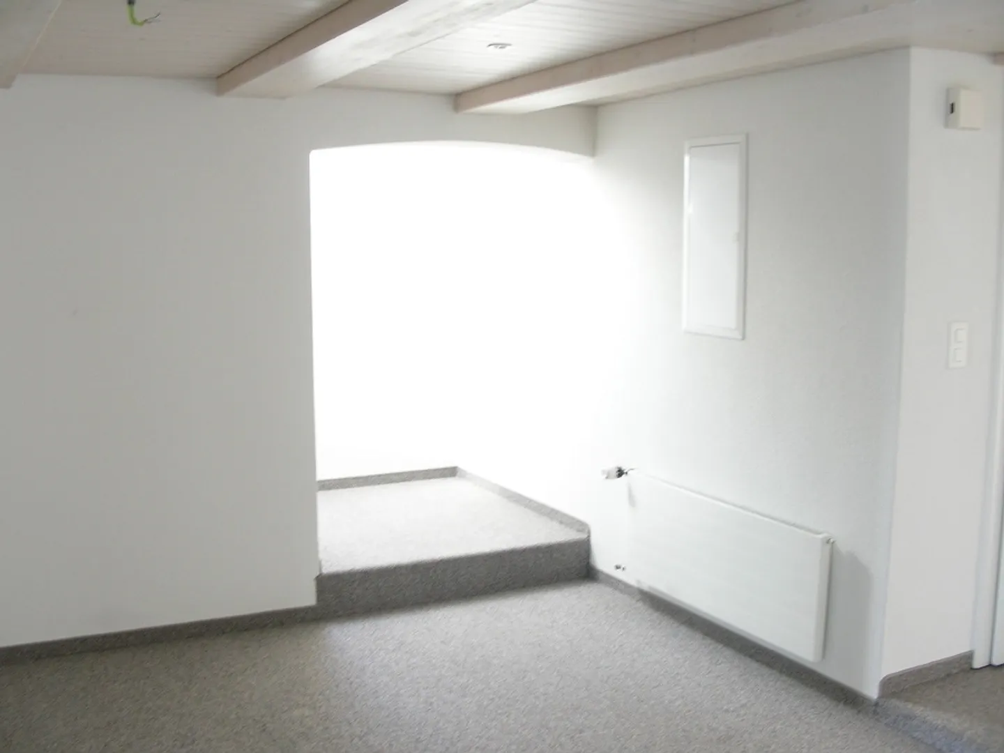 Appartement lumineux et confortable de 5 1/2 pièces, à seulement 200 m du lac - Photo 12 sur 14