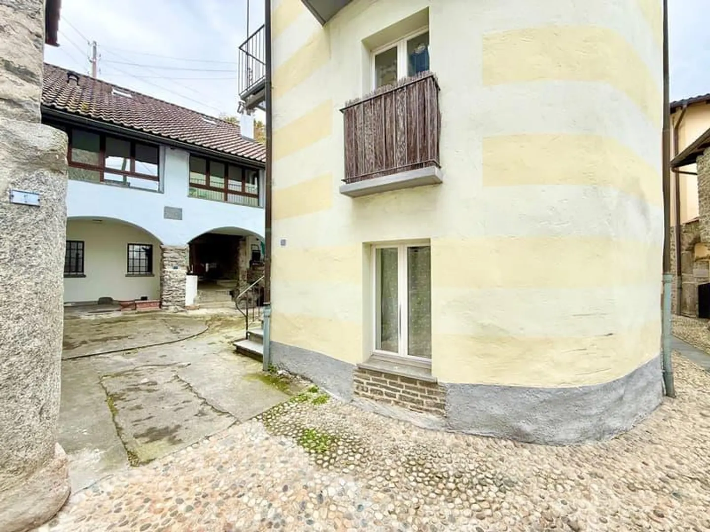 Appartement de vacances dans la vieille ville - appartement Airbnb - Photo 7 sur 8