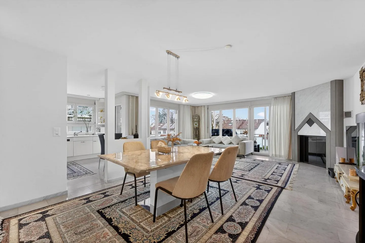 Condominio spazioso di 4,5 stanze a Emmenbrücke - Foto 1 di 13