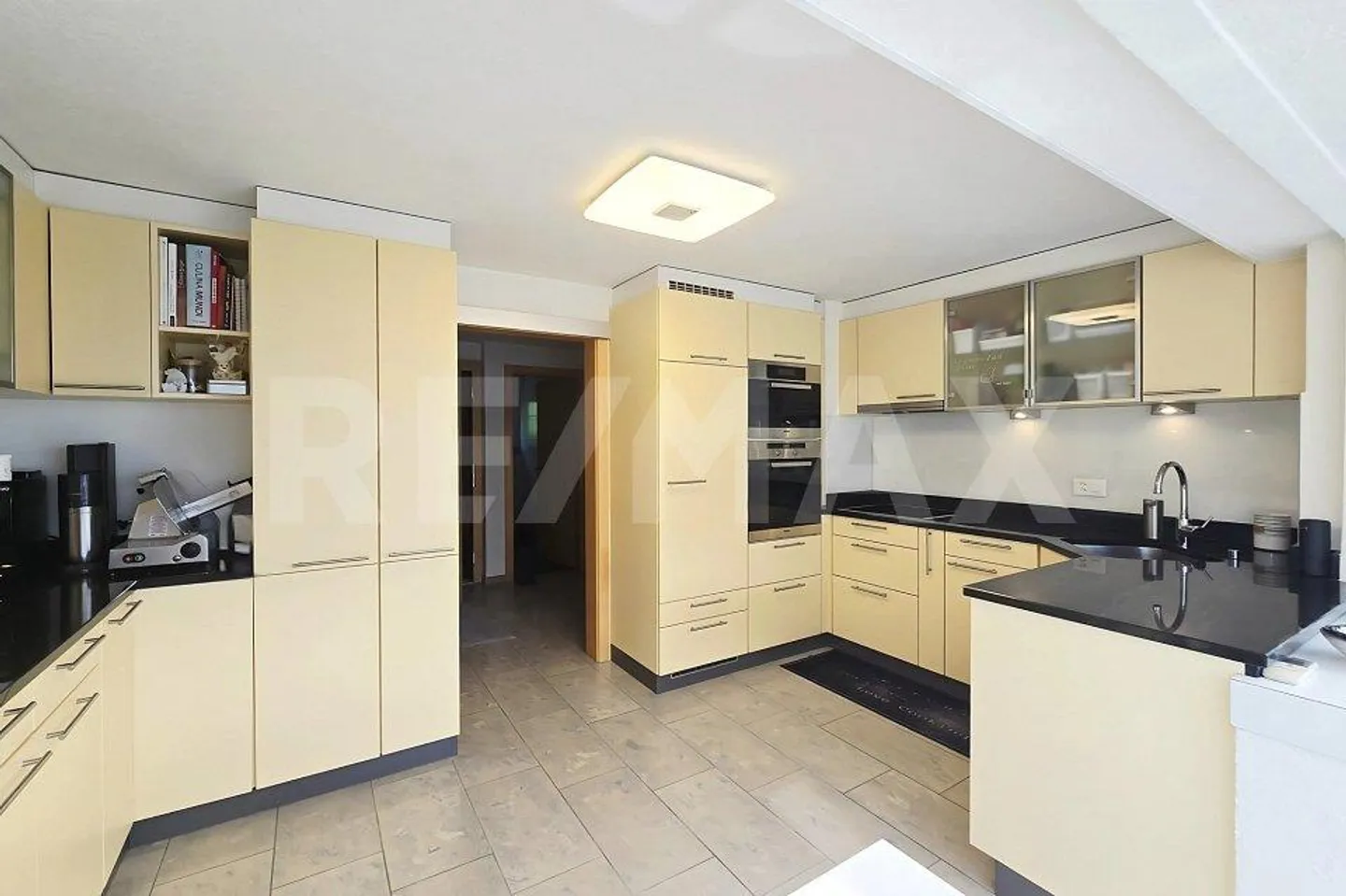 Casa multifamiliare con vista panoramica e rendimento - Vivere e investire - Foto 7 di 13