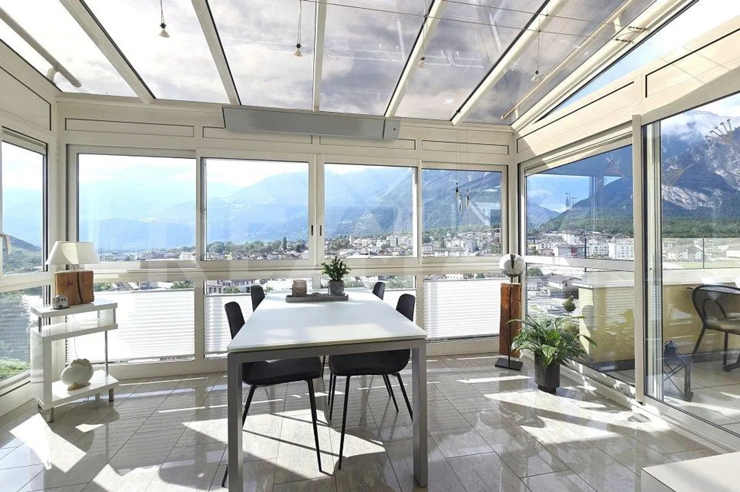 Casa multifamiliare con vista panoramica e rendimento - Vivere e investire - Foto 8 di 13