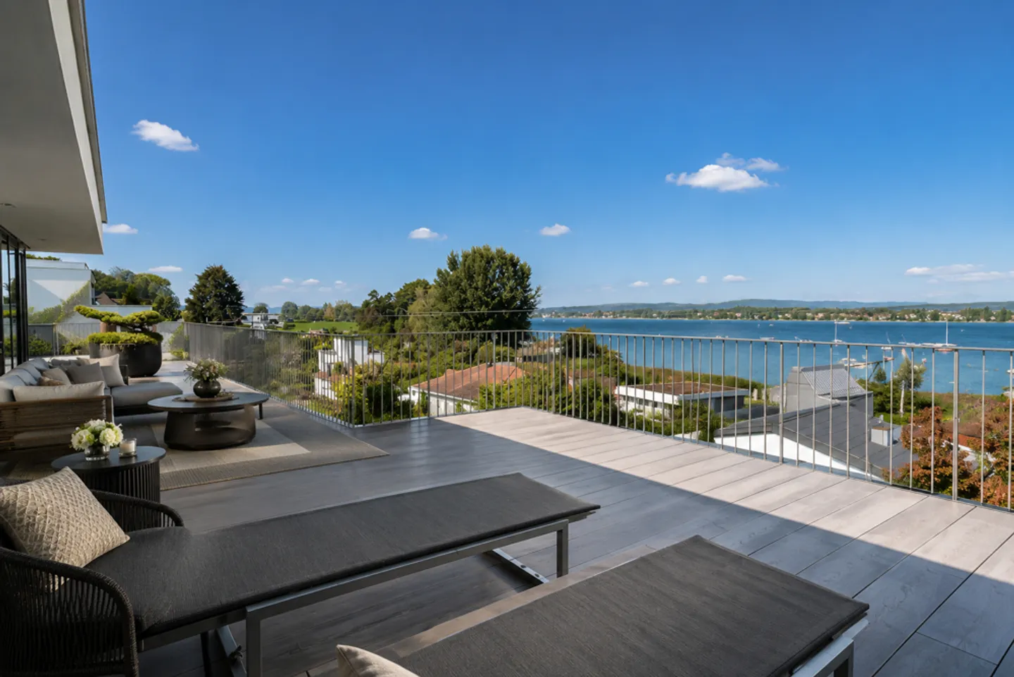 Appartamento attico esclusivo con vista lago non ostacolata - Foto 14 di 22