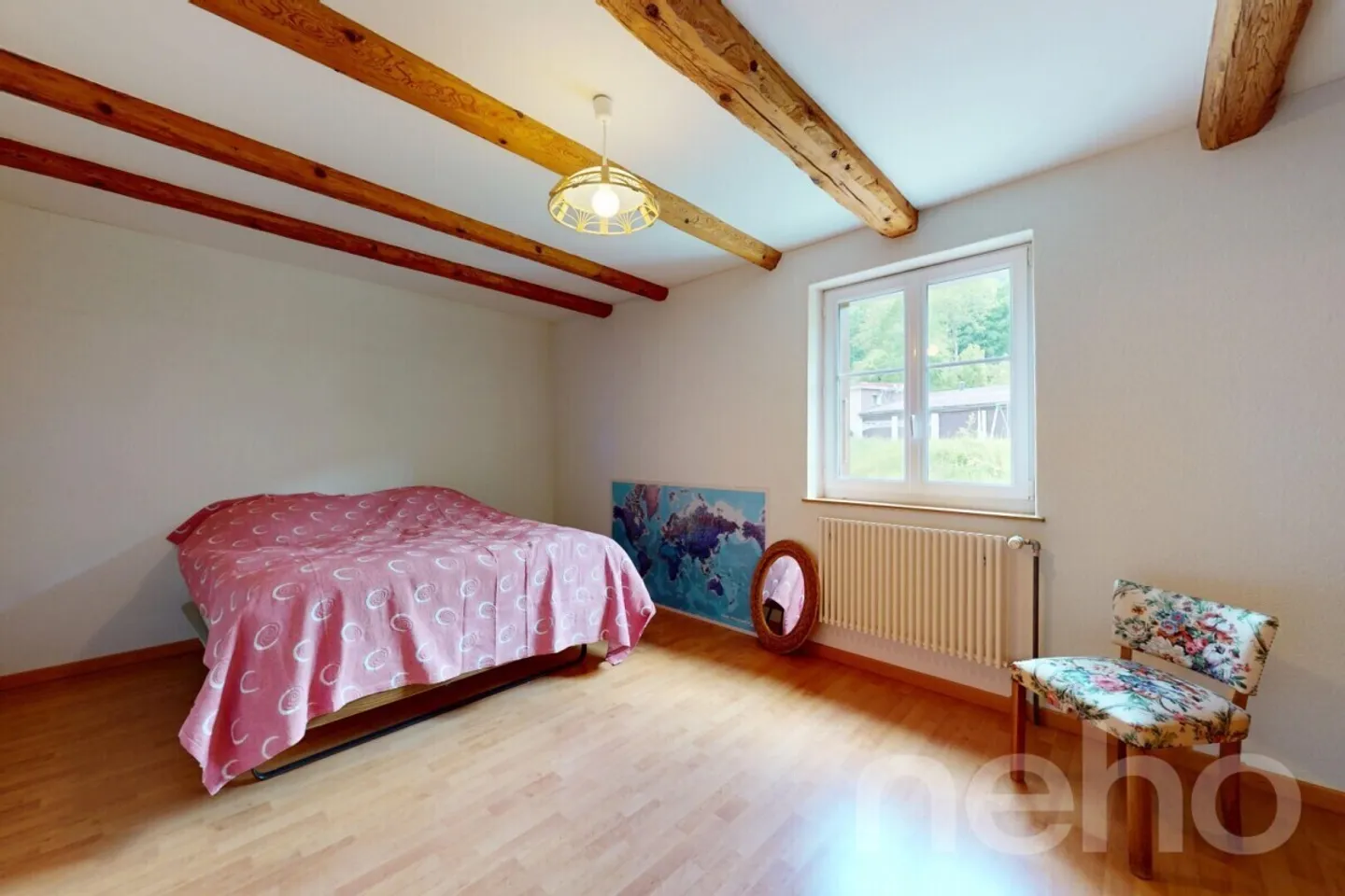 Large renovated house with vast garden in St-Imier - Photo 10 of 12