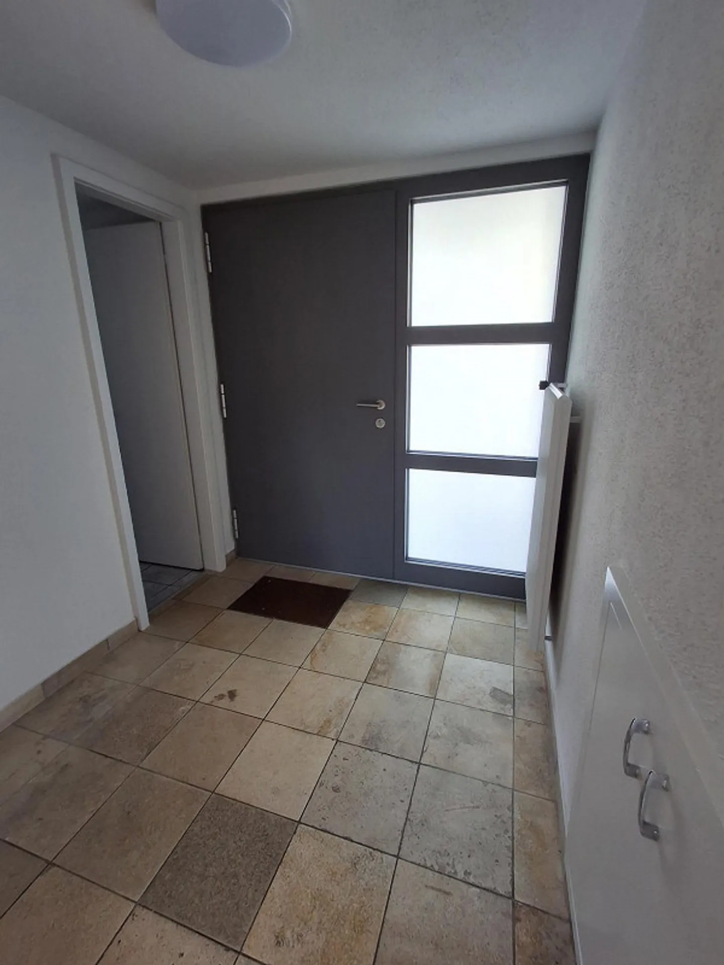 Maison individuelle d'angle 4 1/2 pièces - Photo 5 sur 22