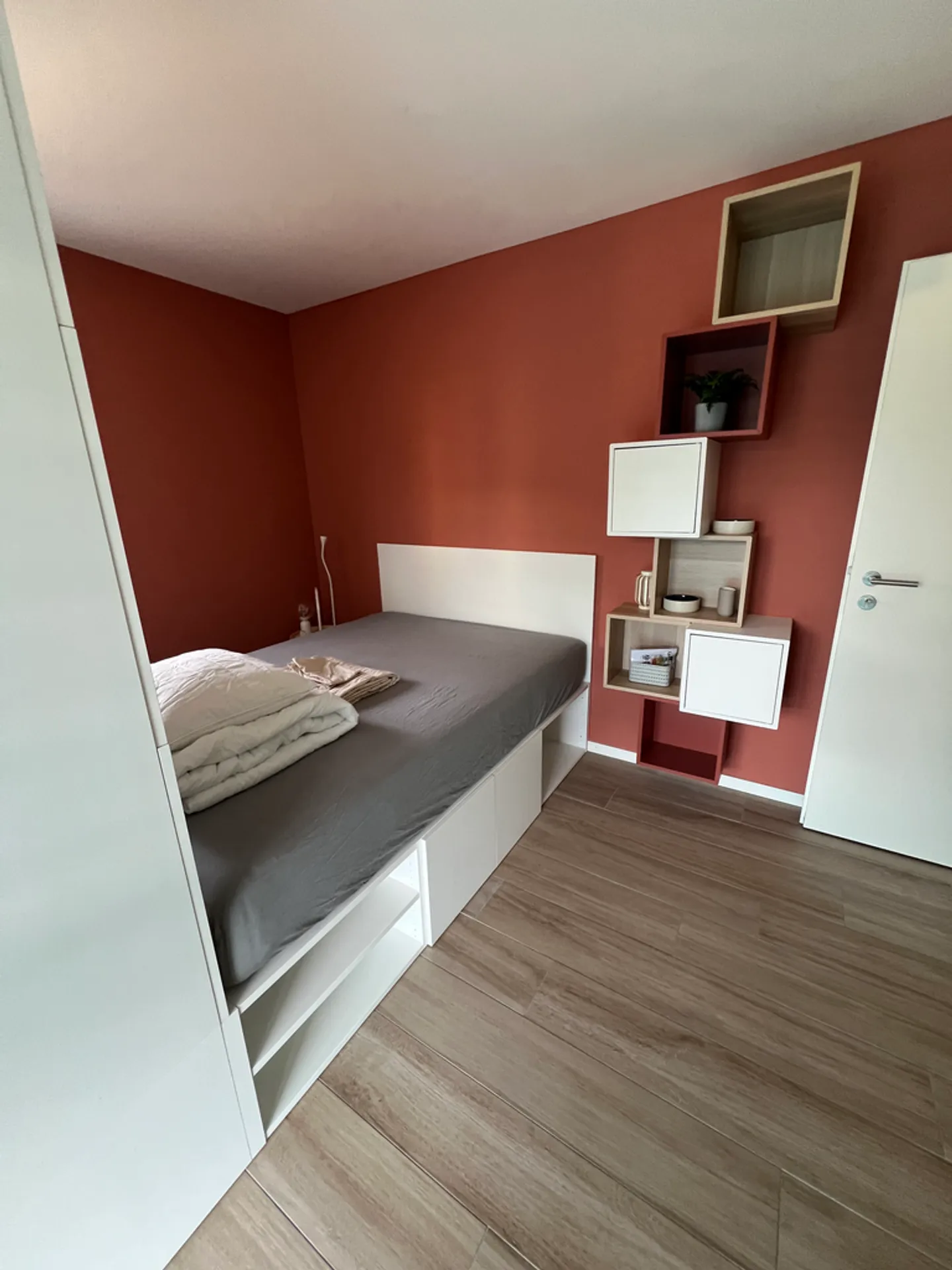 For rent! Beautiful furnished rooms in SAINTE-CROIX - Photo 5 of 12