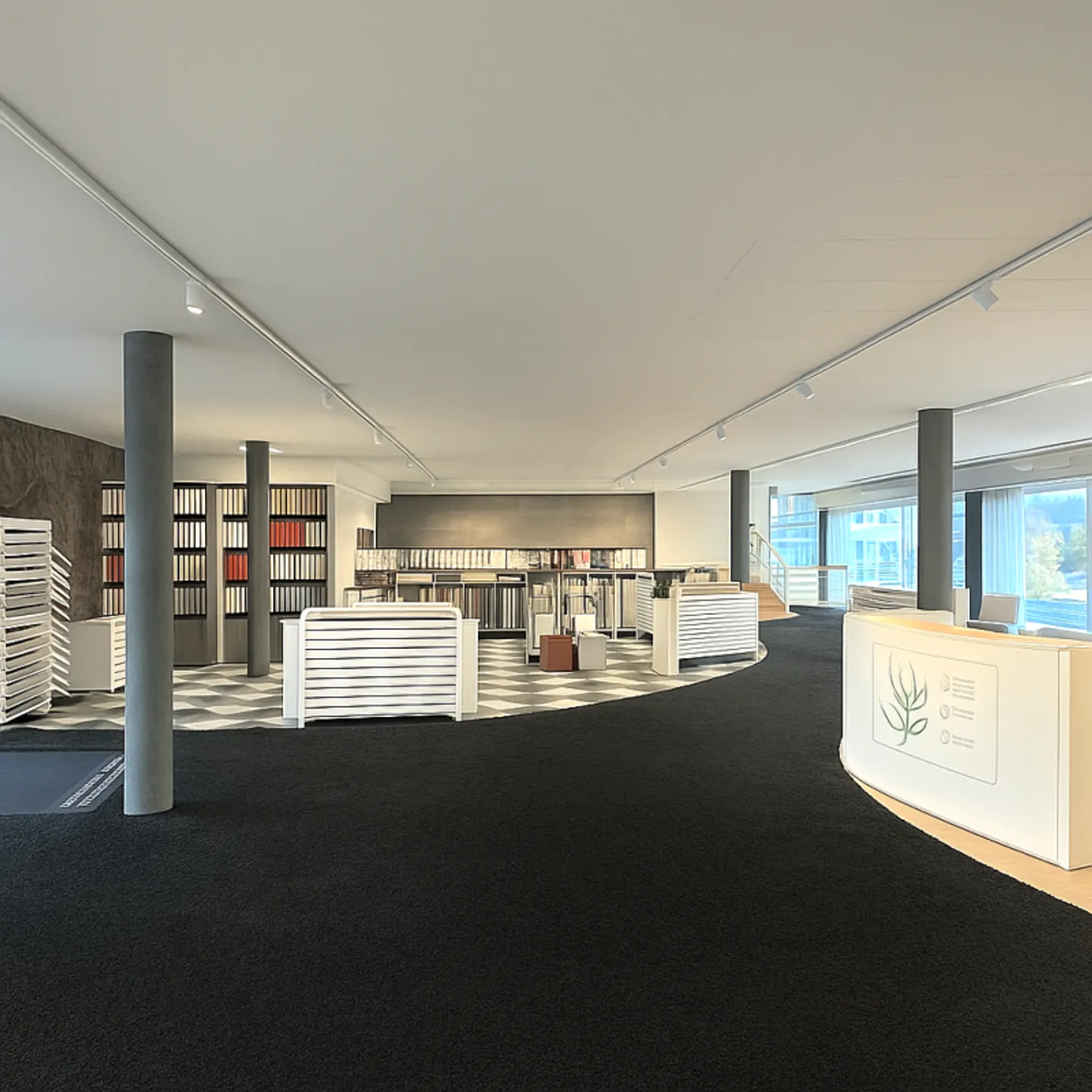 Espace commercial moderne et polyvalent dans un emplacement de choix au cœur de Brüttisellen - Photo 7 sur 11