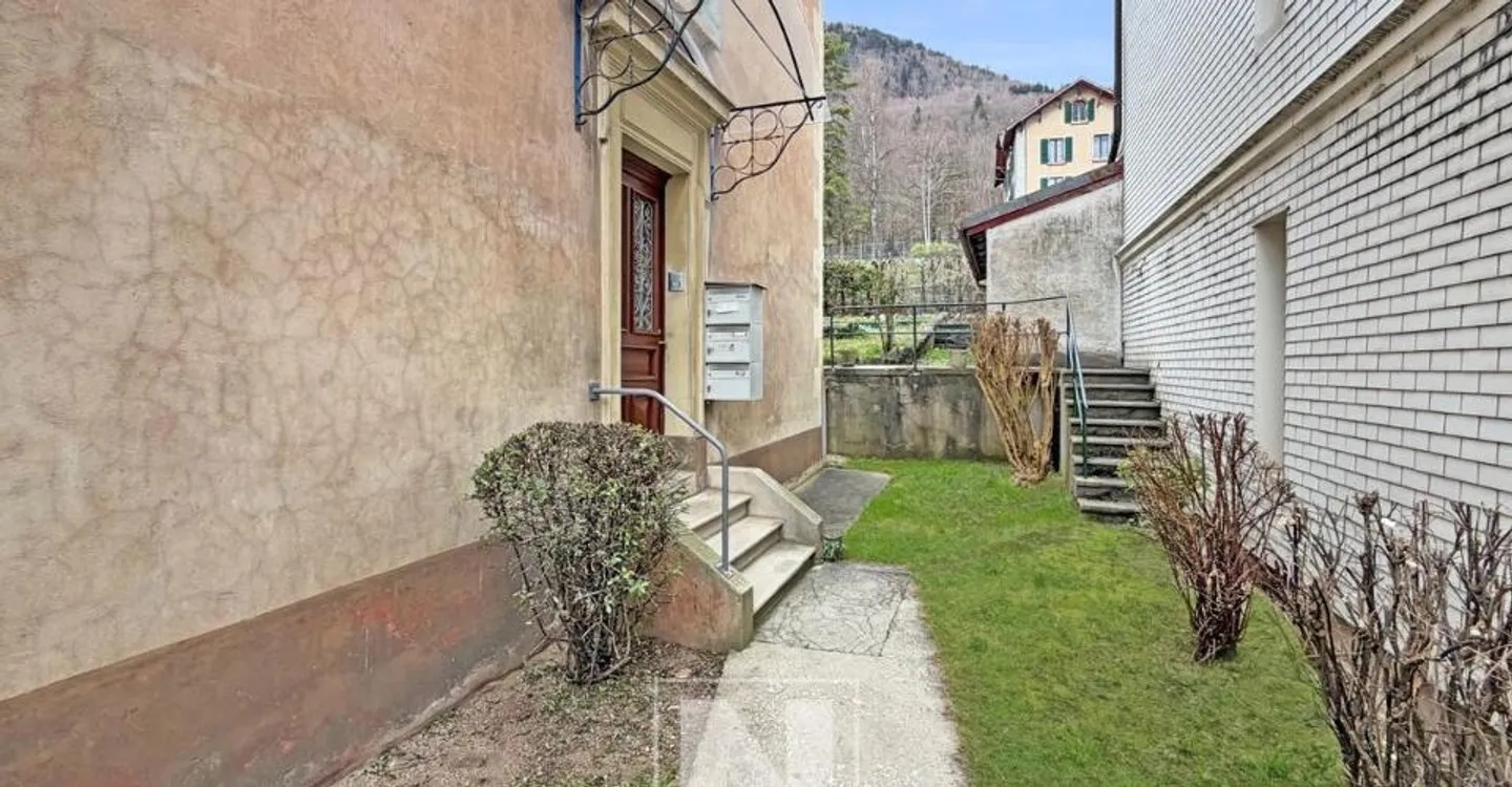Edificio in vendita a Vallorbe - 3 appartamenti di 80 m² - Foto 10 di 12