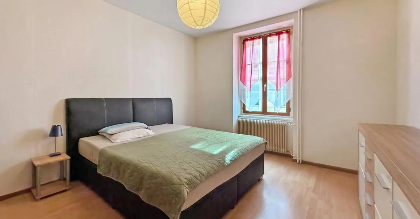 Edificio in vendita a Vallorbe - 3 appartamenti di 80 m² - Foto 11 di 12