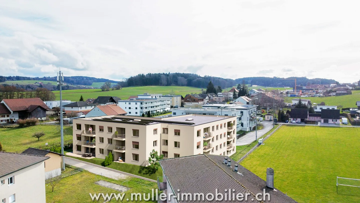 Siviriez, 4,5 neu mit Balkon und großen Fenstern bereit zum Bauen! - Foto 10 von 12