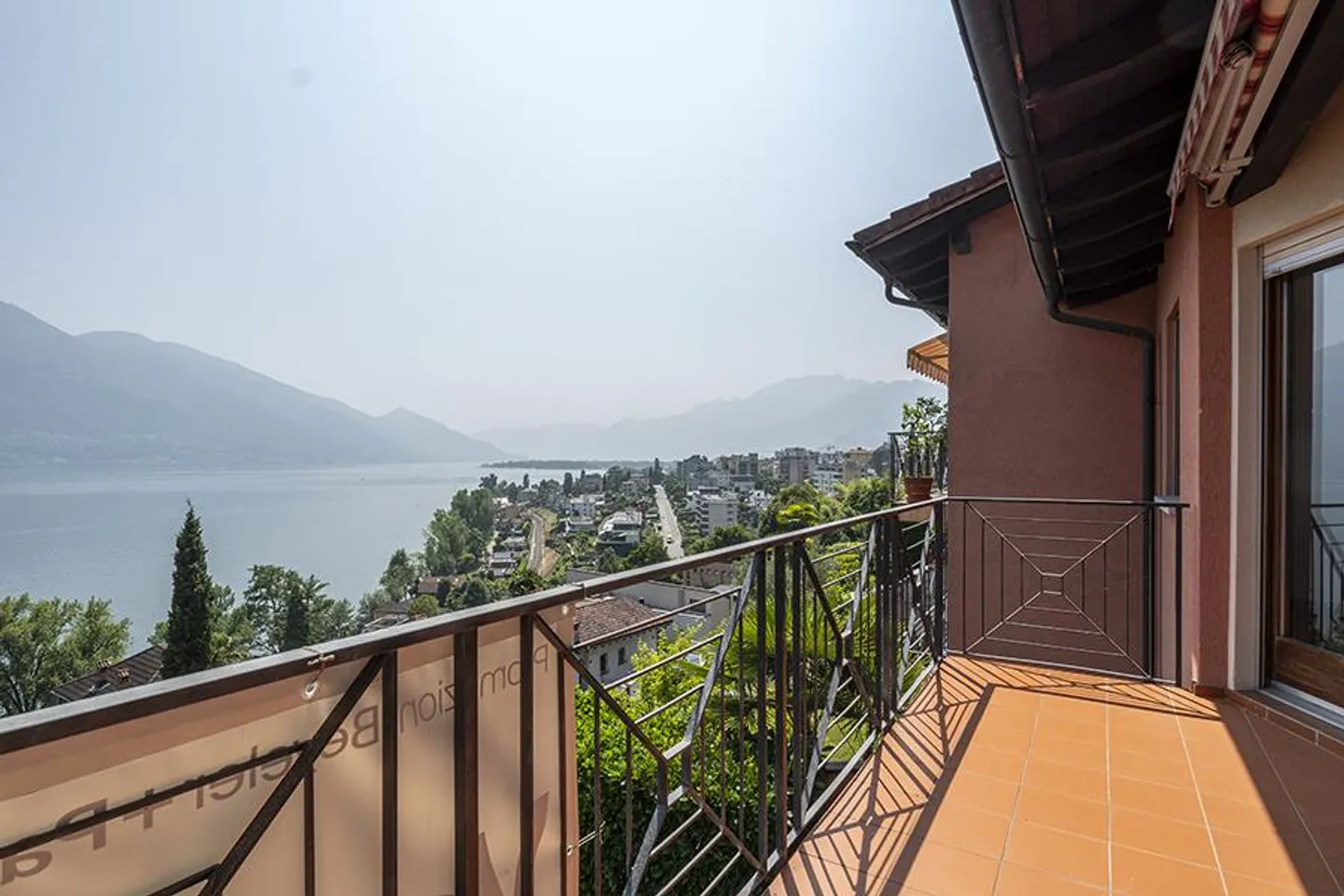 MERAVIGLIOSA CASA CON VISTA LAGO A MINUSIO - Foto 8 di 18