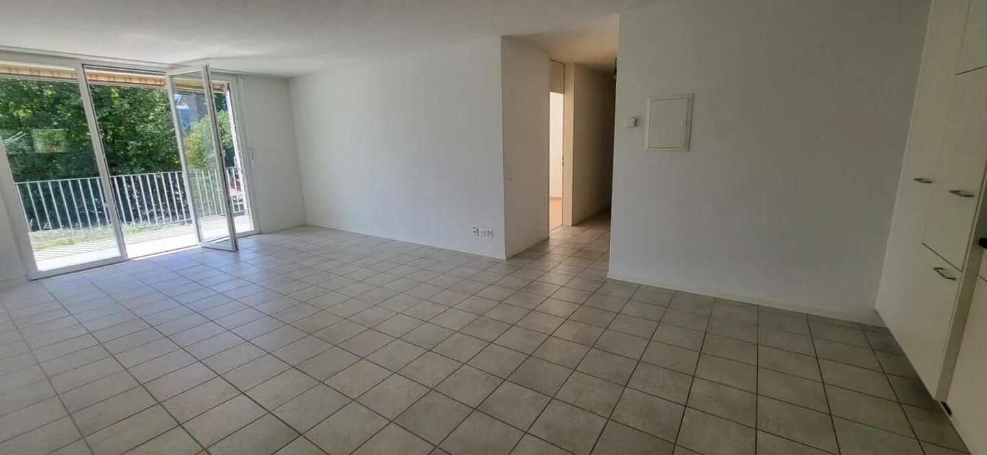 Vivere in modo intelligente nel verde! Incantevole appartamento con 2 camere e balcone - Foto 5 di 12