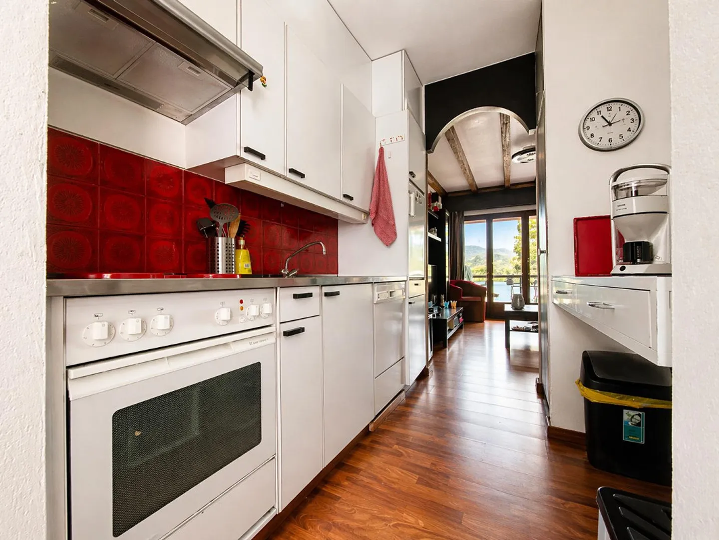 Montagnola - Beau Duplex 2.5 Pièces - avec Terrasse Privée et Parking dans le Garage Souterrain - Photo 6 sur 11