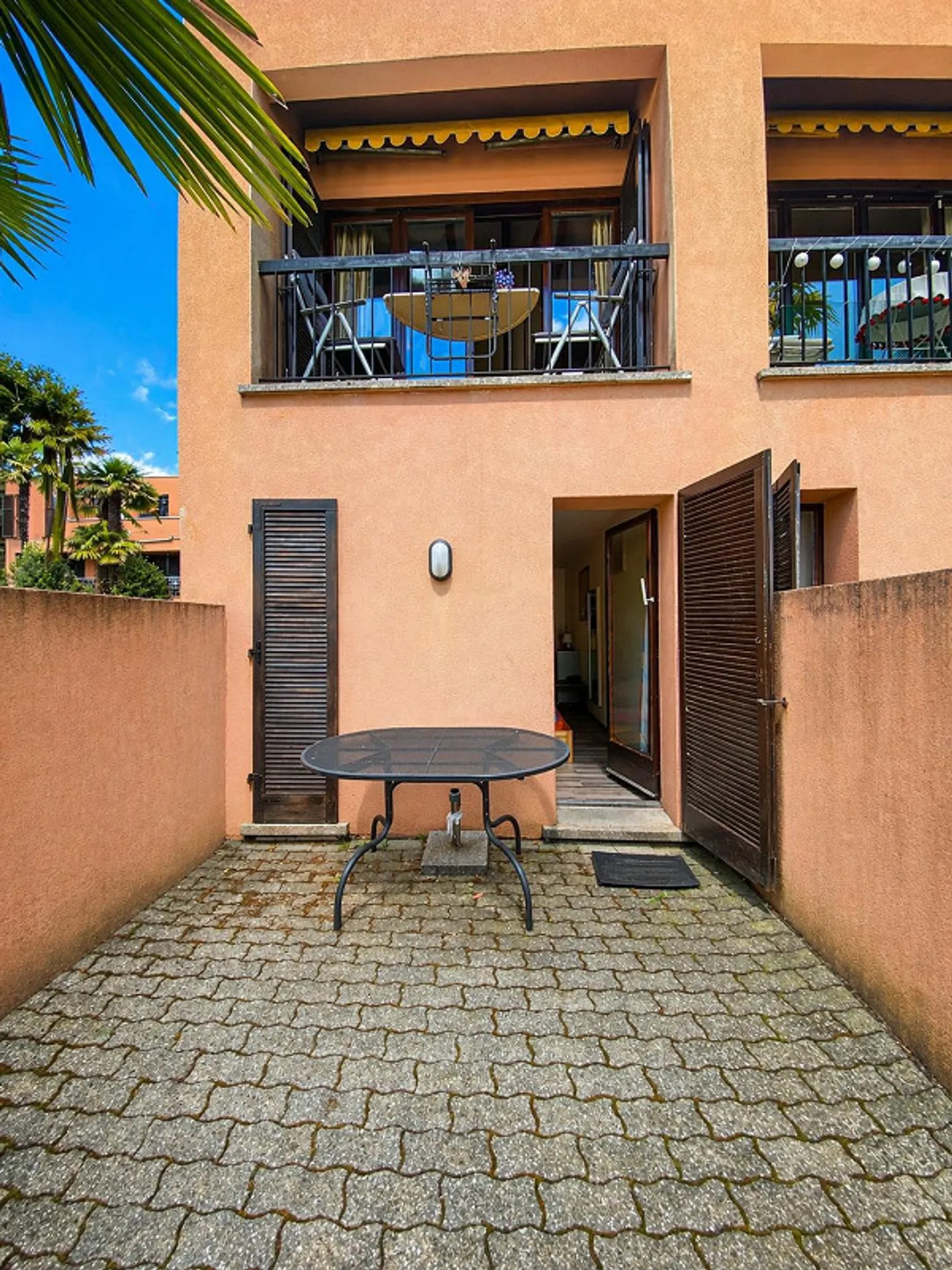 Montagnola - Beau Duplex 2.5 Pièces - avec Terrasse Privée et Parking dans le Garage Souterrain - Photo 10 sur 11