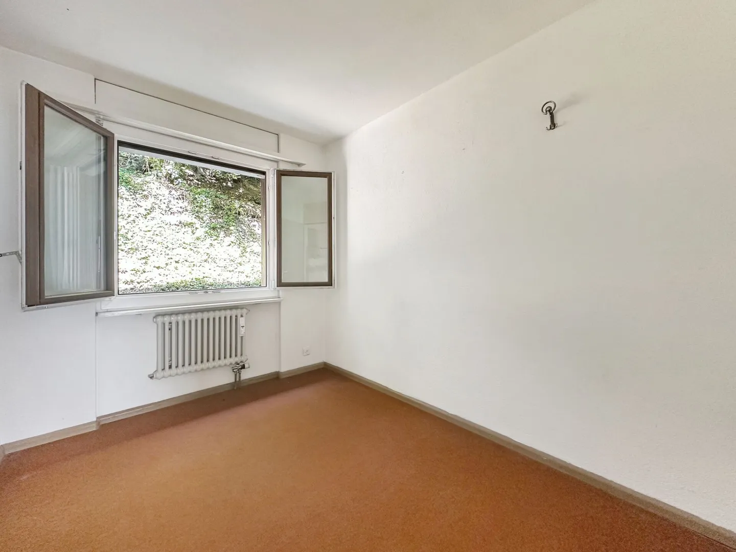Crans-Montana (Randogne) - Spacious 4.5 rooms with panoramic view and underground parking - Photo 4 of 13