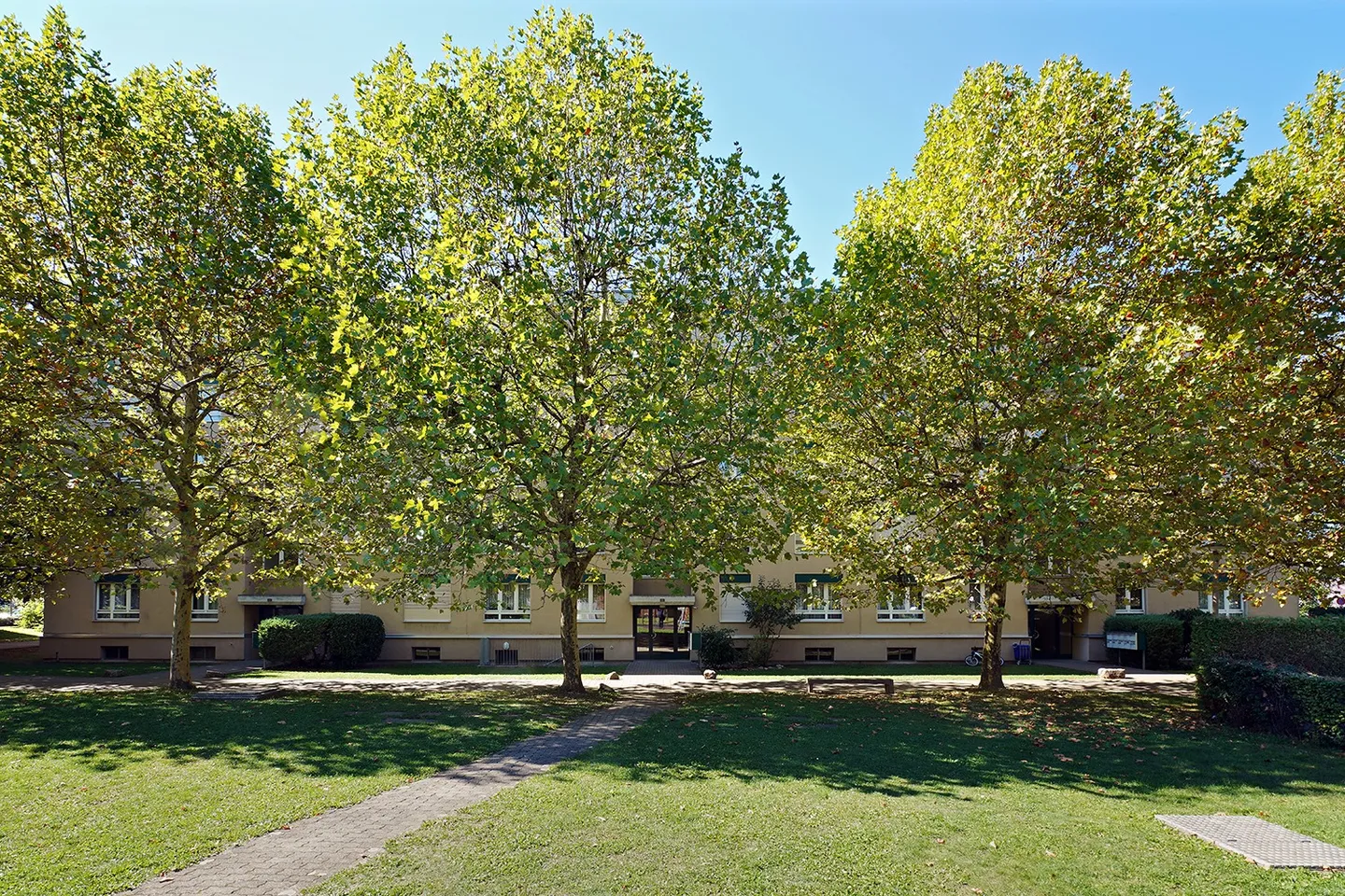 Your new home in a green environment is waiting for you! - Photo 2 of 8