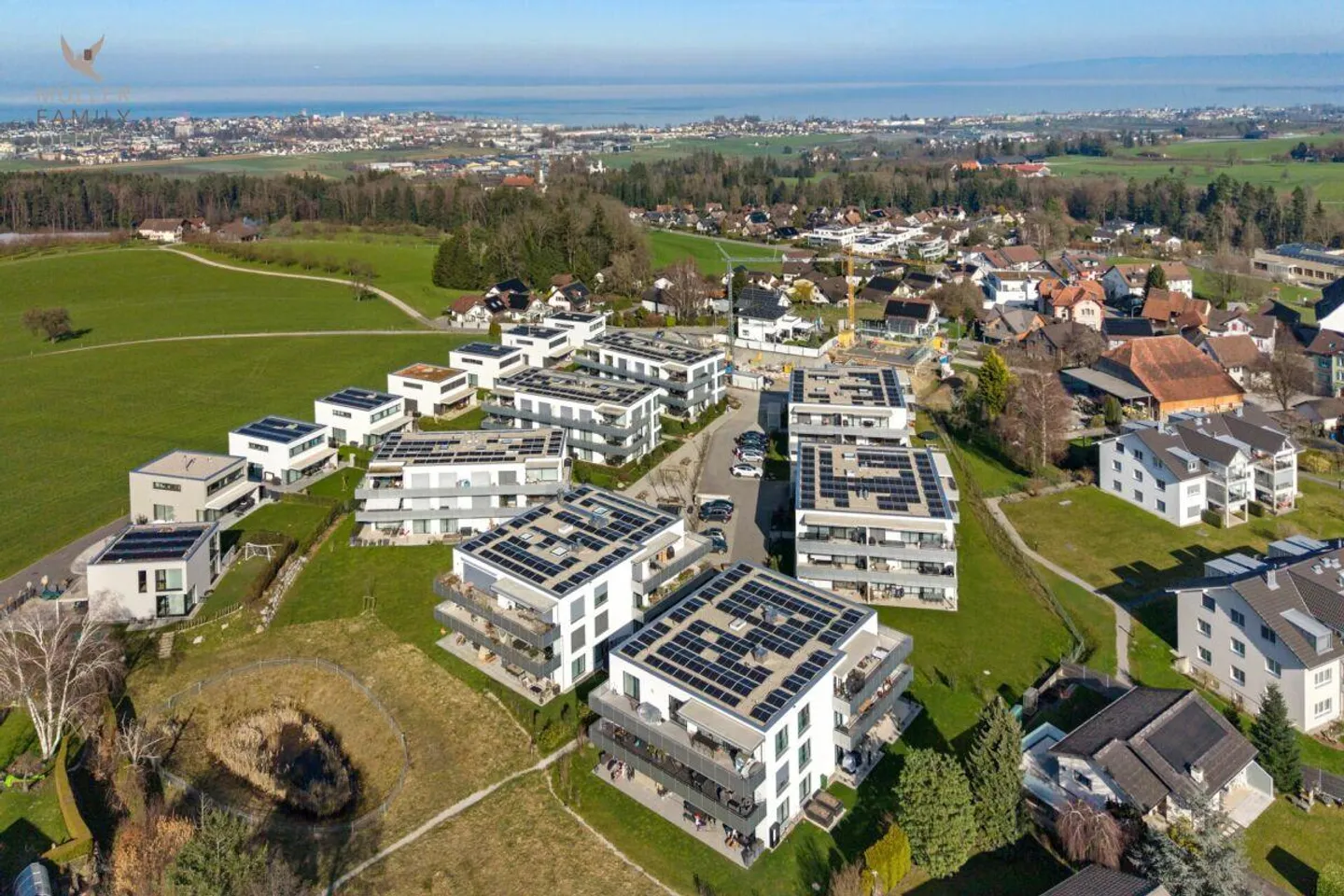 Newly built and family-friendly 4 1/2 room apartment with large balcony and high-quality finish - Photo 1 of 13