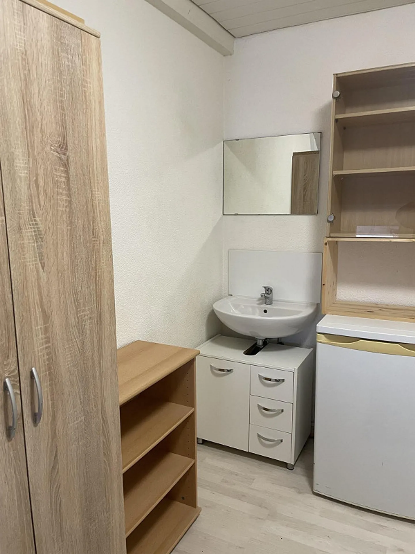 Bella camera arredata - Foto 3 di 4