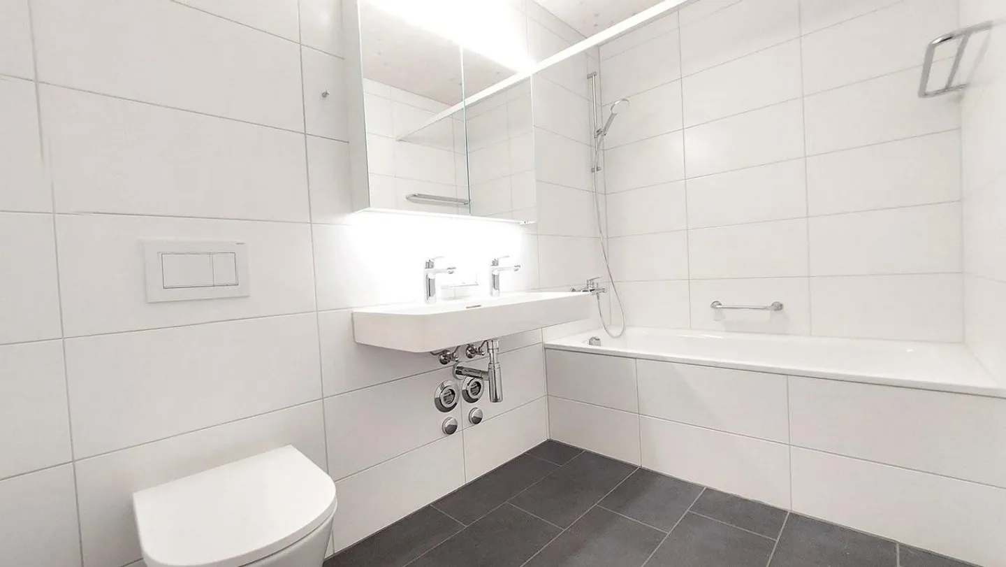 Top modern 3.5-room apartment of 79 m² on the 3rd floor - Photo 4 of 13