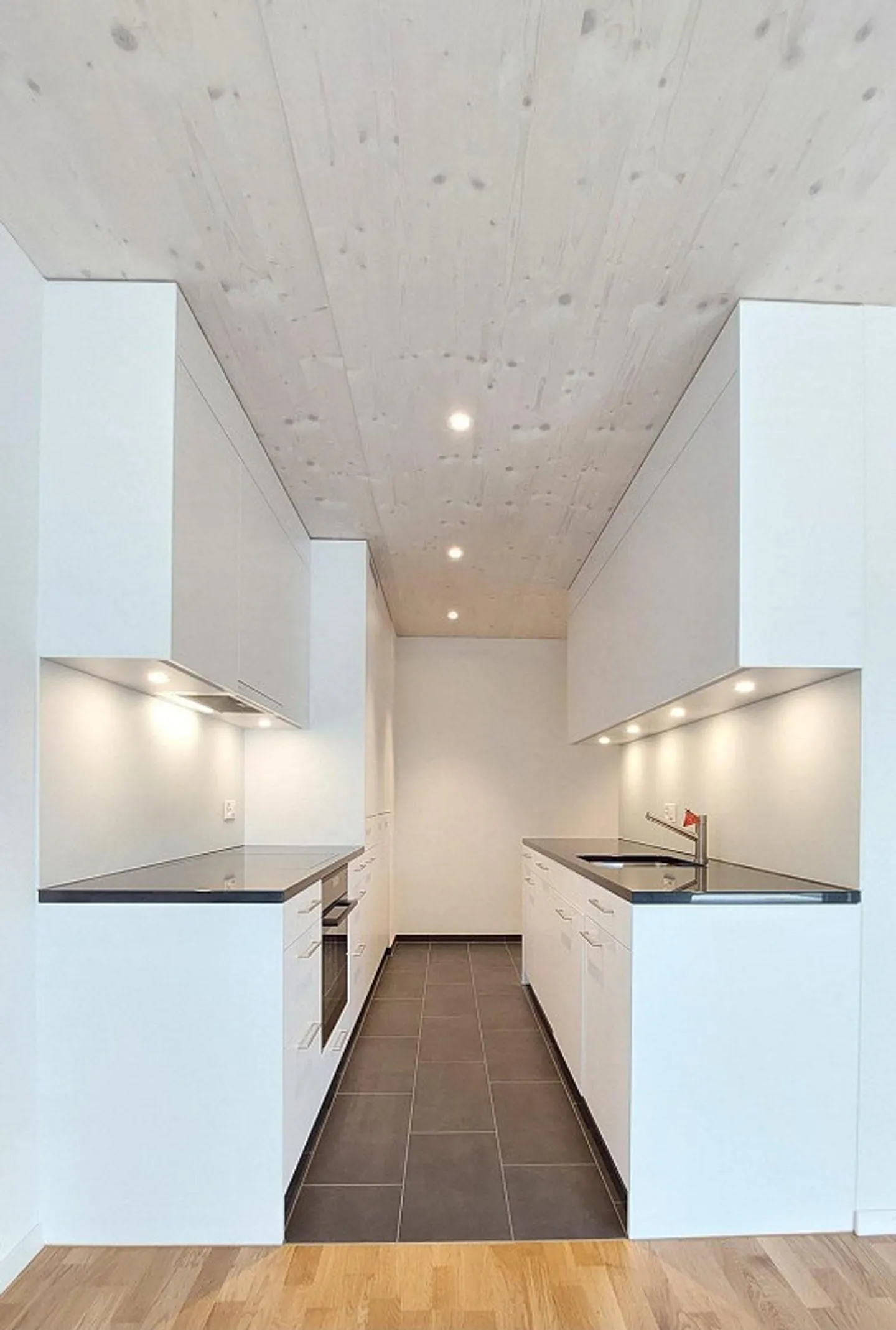 Top modern 3.5-room apartment of 79 m² on the 3rd floor - Photo 2 of 13