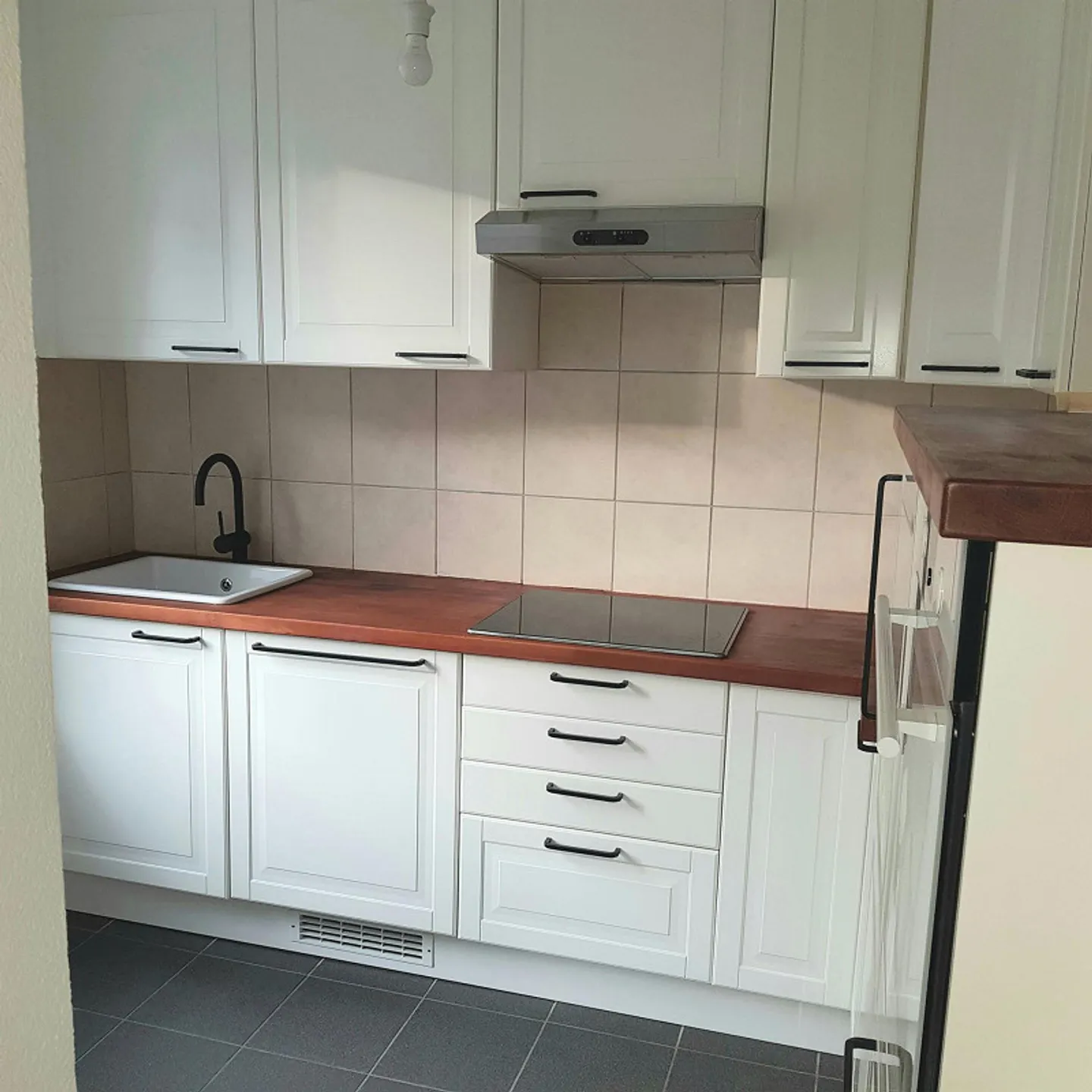 Appartamento 2.5 stanze - Foto 2 di 5