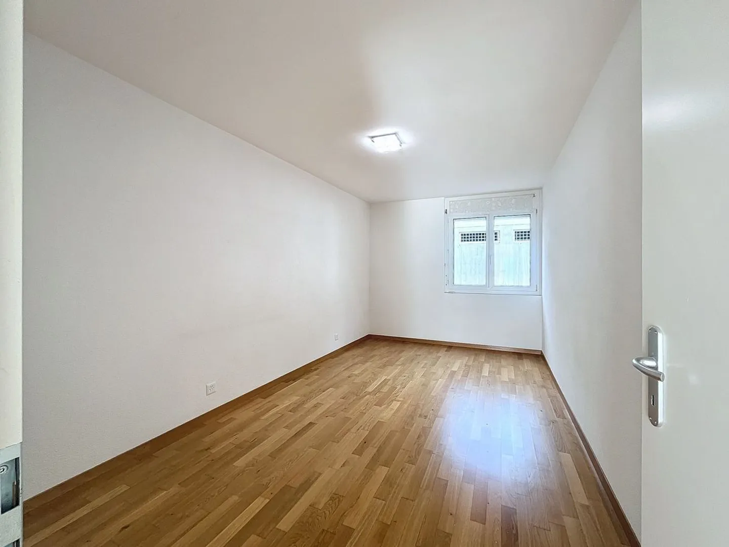 4.5 rooms - 165 m2 with extraordinary view - Photo 12 of 13