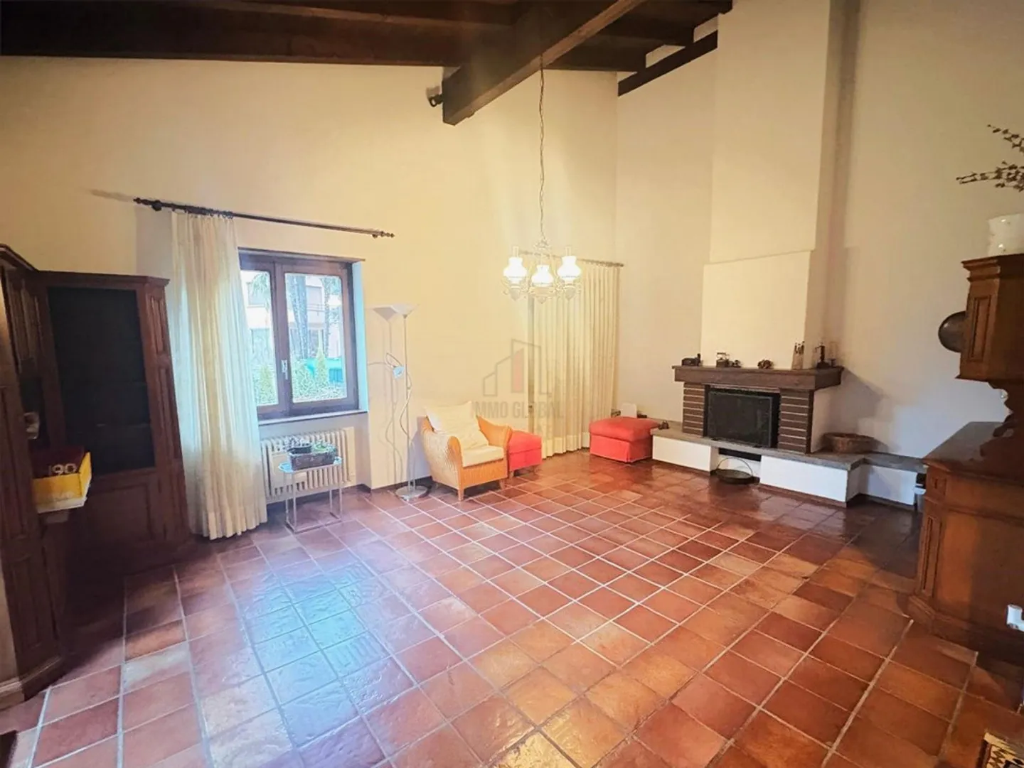 EINGETAUCHT IN GRÜN, MÖGLICH ALS ZWEITWOHNUNG - Foto 1 von 9