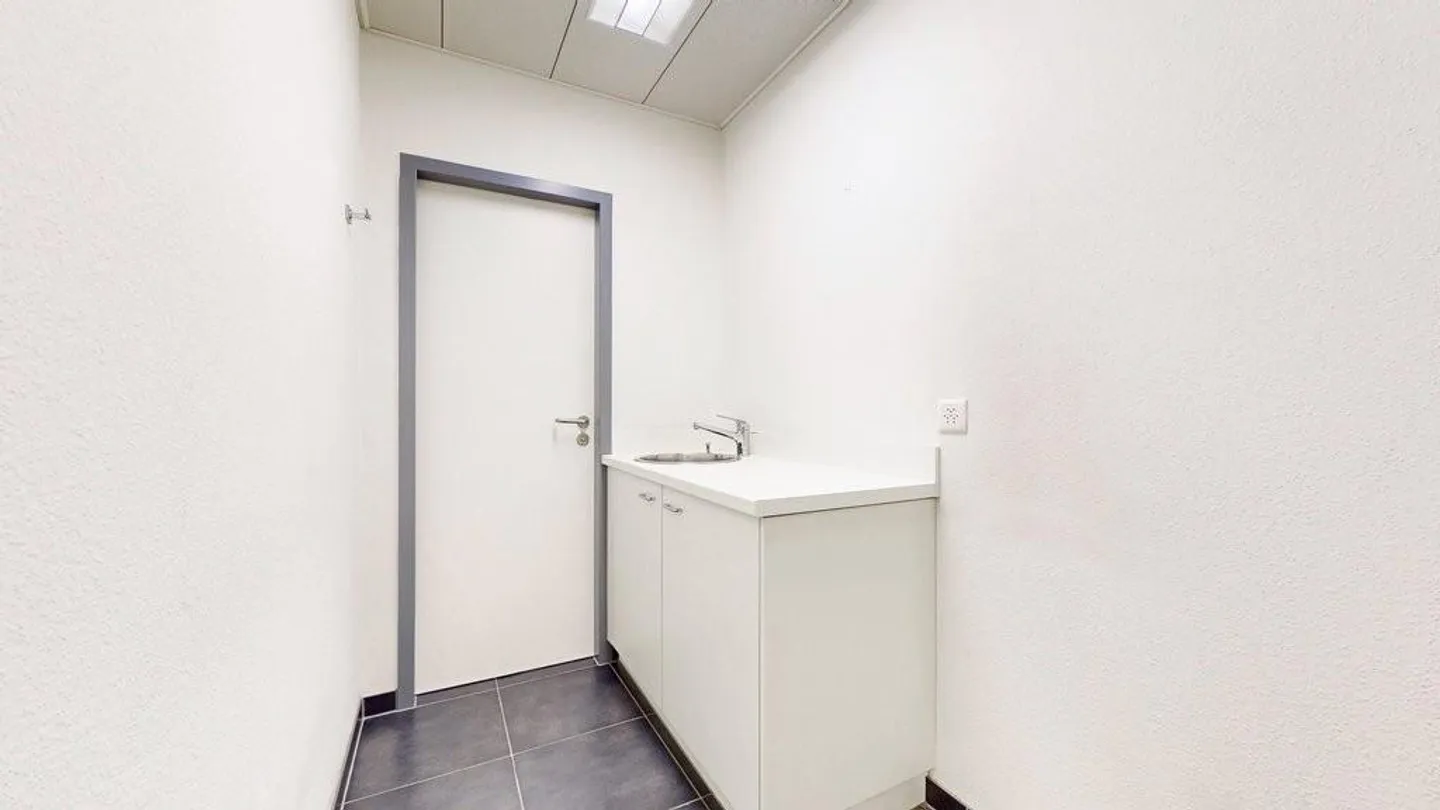 Auf der Suche nach einem Büro? - Foto 8 von 11