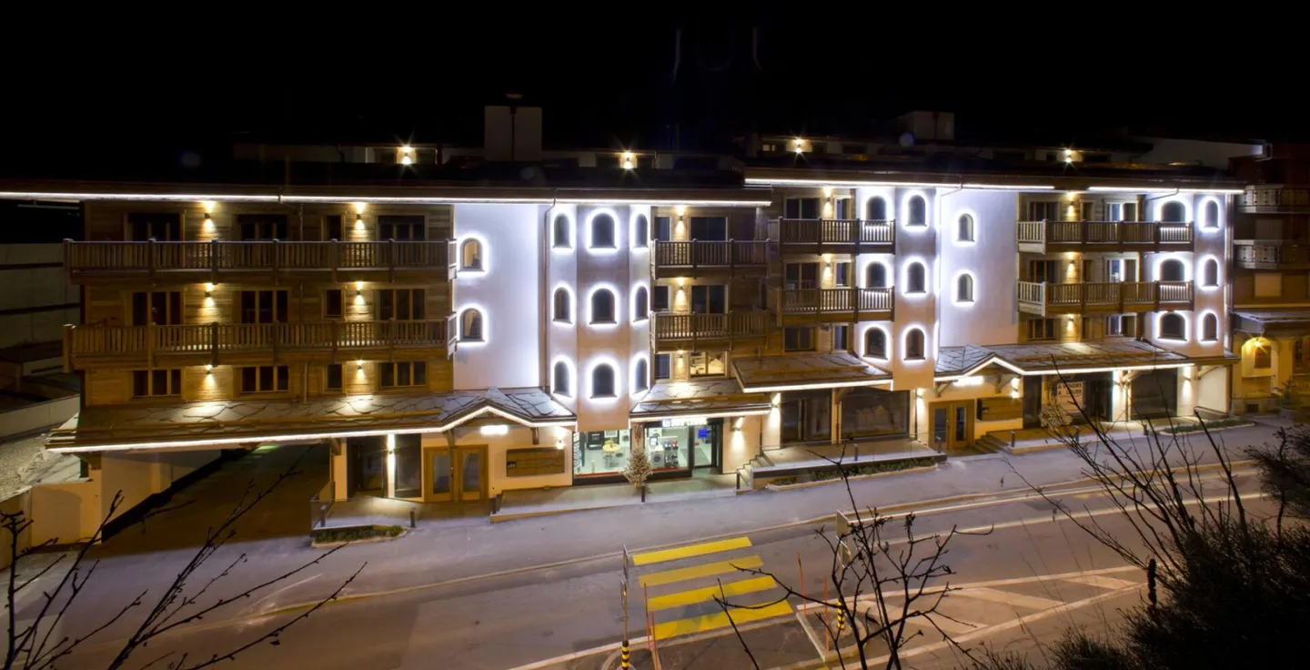 Commercial à vendre - Photo 2 sur 2