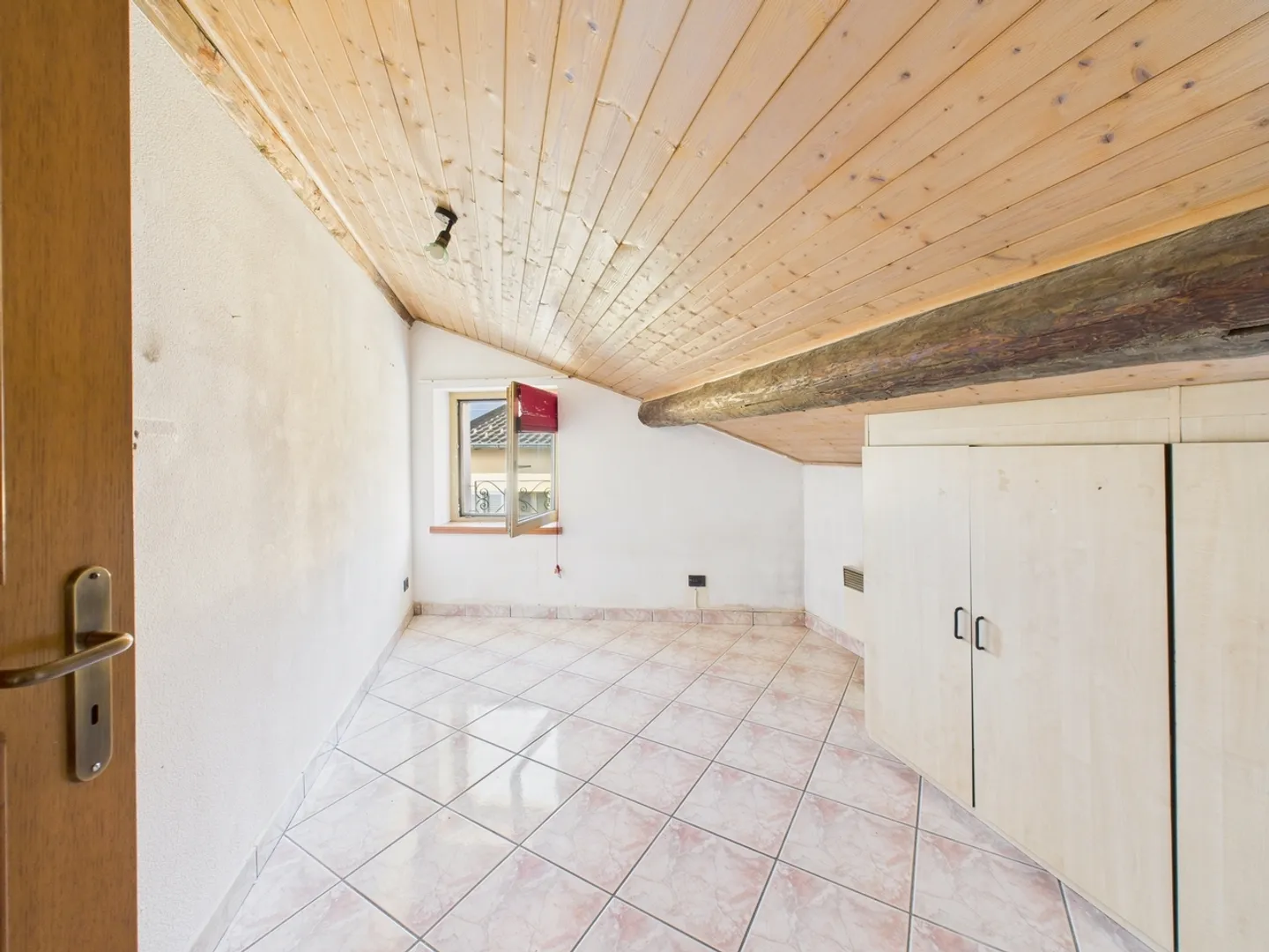 «Incantevole casa a schiera nella pittoresca regione di Tresa» - Photo 9 sur 13