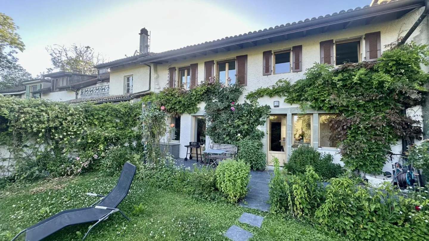 Charming Village House with Garden - Photo 2 of 13
