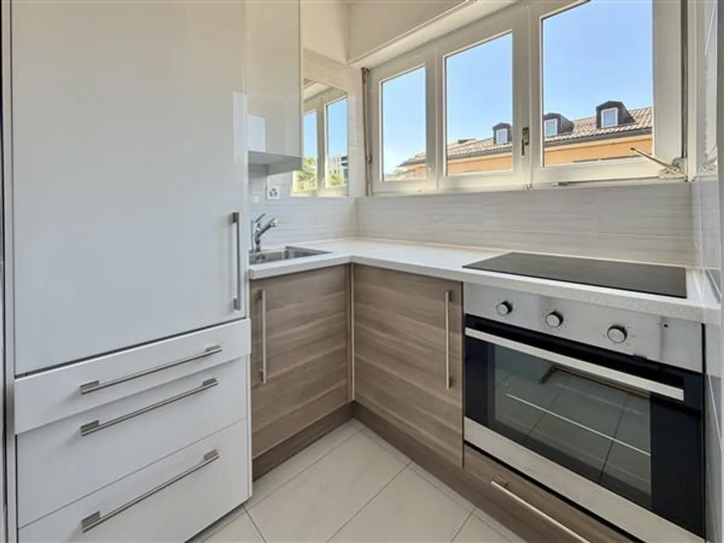 Lugano: 1,5-Zimmer-Wohnung - Foto 3 von 12