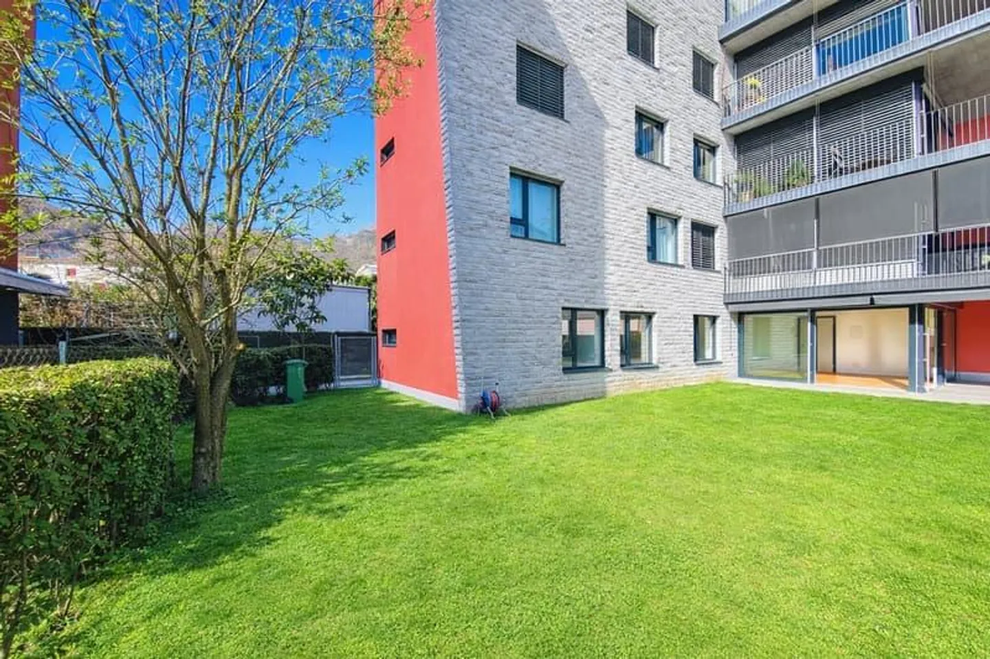 Splendide 4.5 avec jardin - Appartement jardin - Photo 5 sur 23