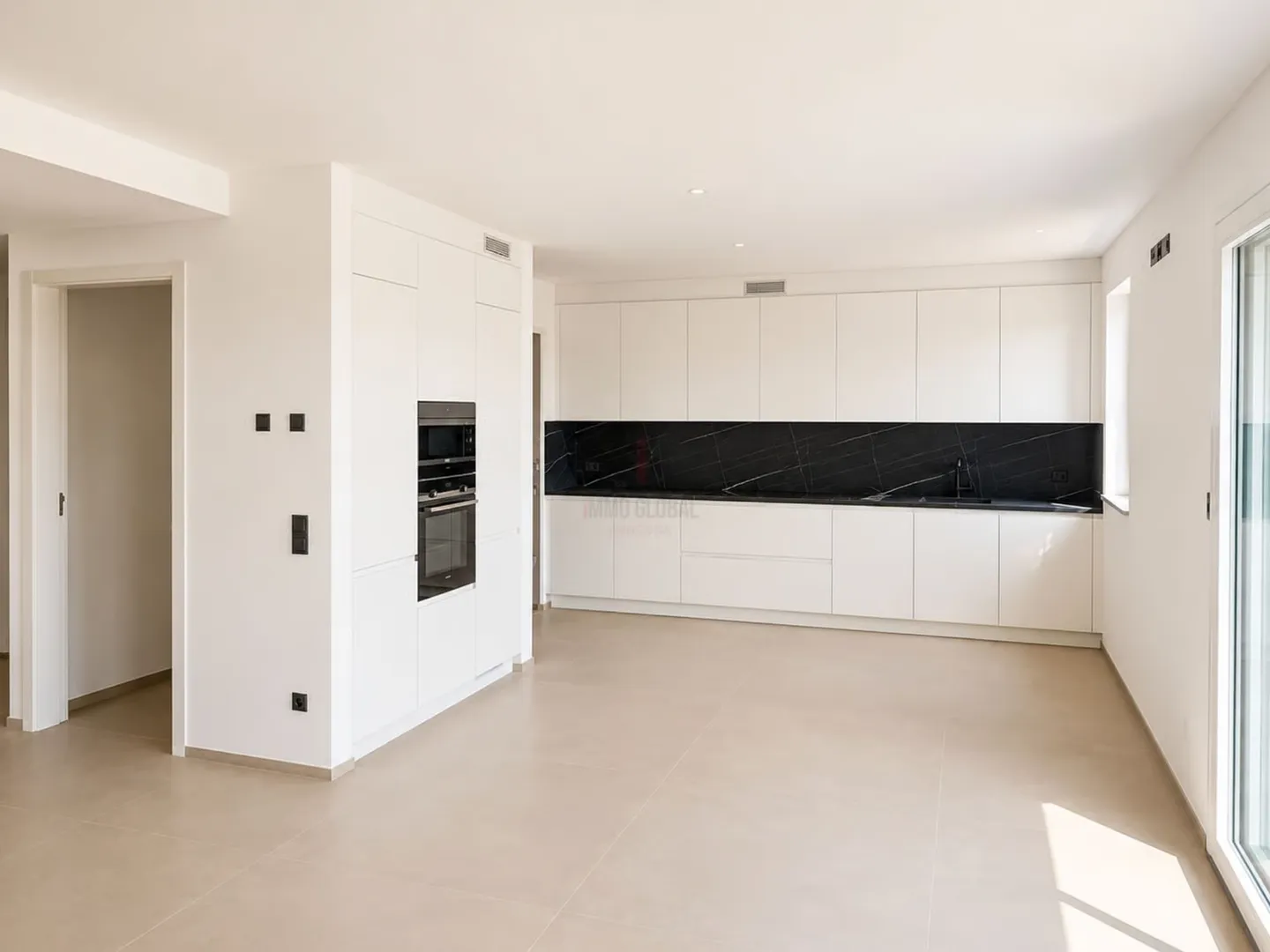 Exklusives Apartment in Arzo - Foto 1 von 12