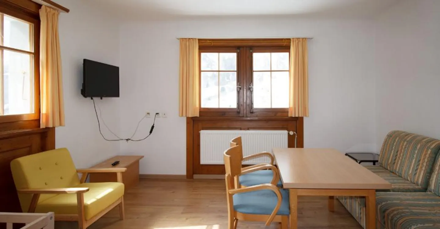 Apartment 3.0-07, high-quality 3-room duplex penthouse in the center - Photo 1 of 11