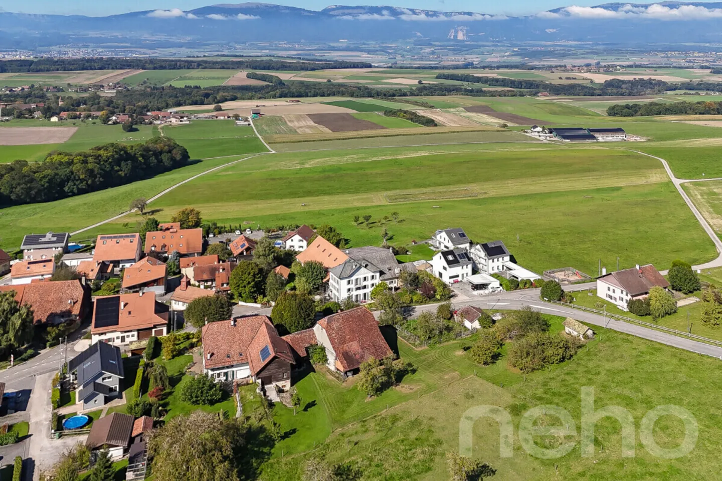 Village farm to renovate? Ideal setting and great potential - Photo 7 of 12
