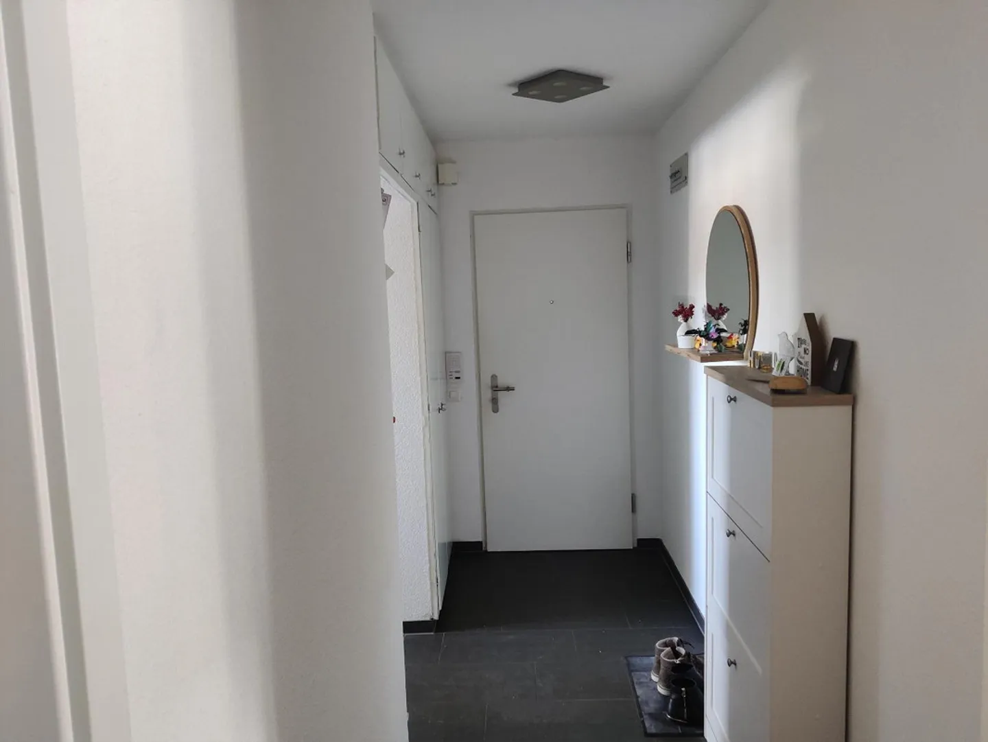 Gemütliche Wohnung mit Balkon in Zürich - Foto 8 von 9