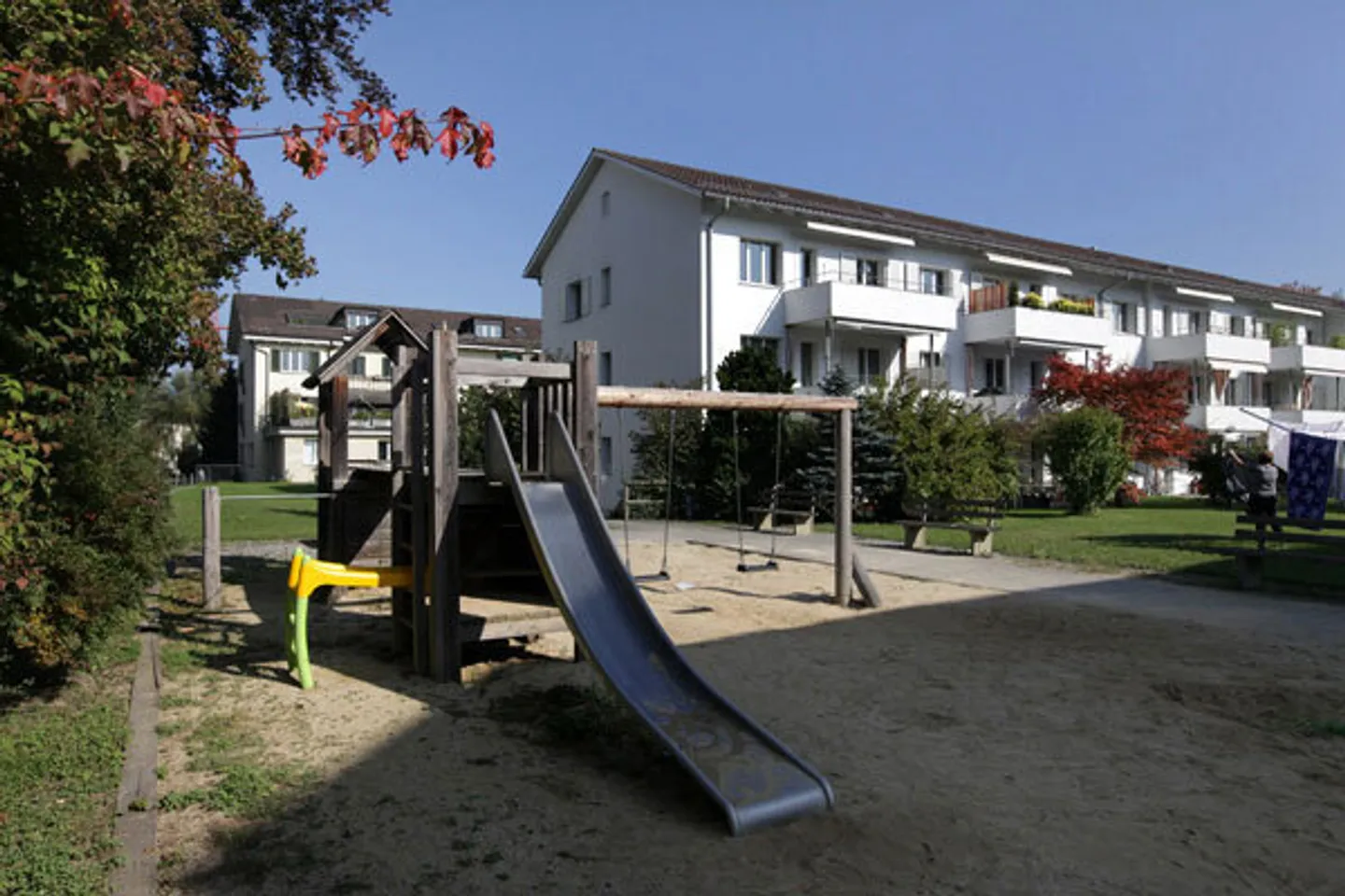 Einstellplatz an zentraler Lage - Foto 2 von 2