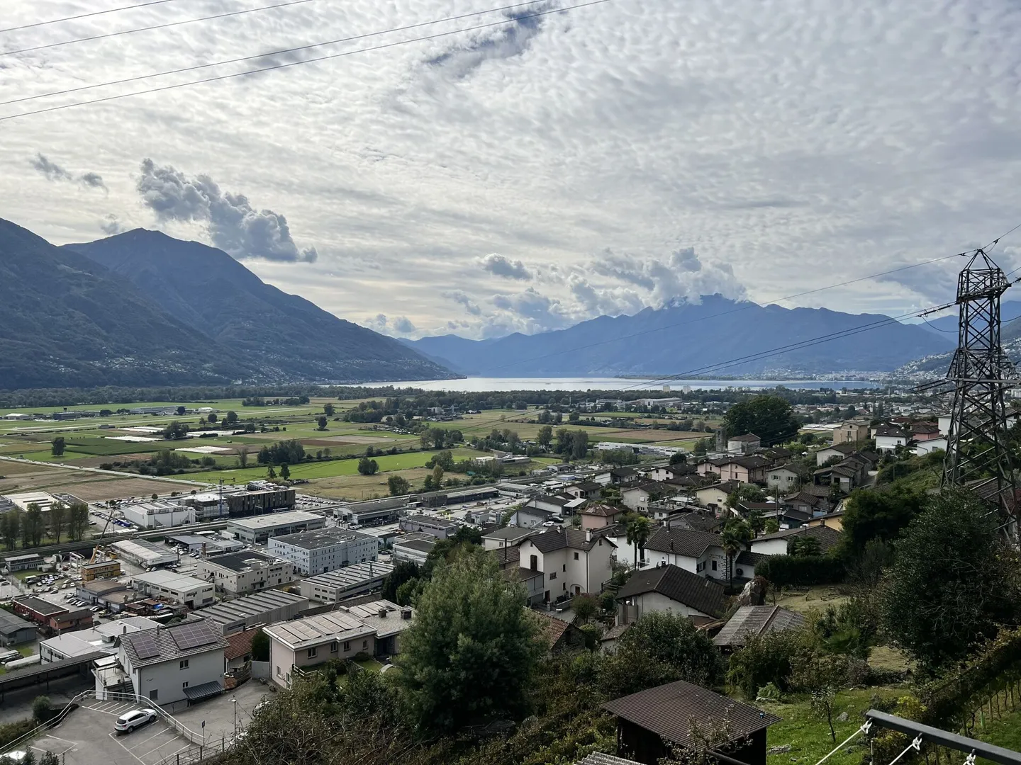 Appartamento 3.5 locali con vista lago - Foto 8 di 14