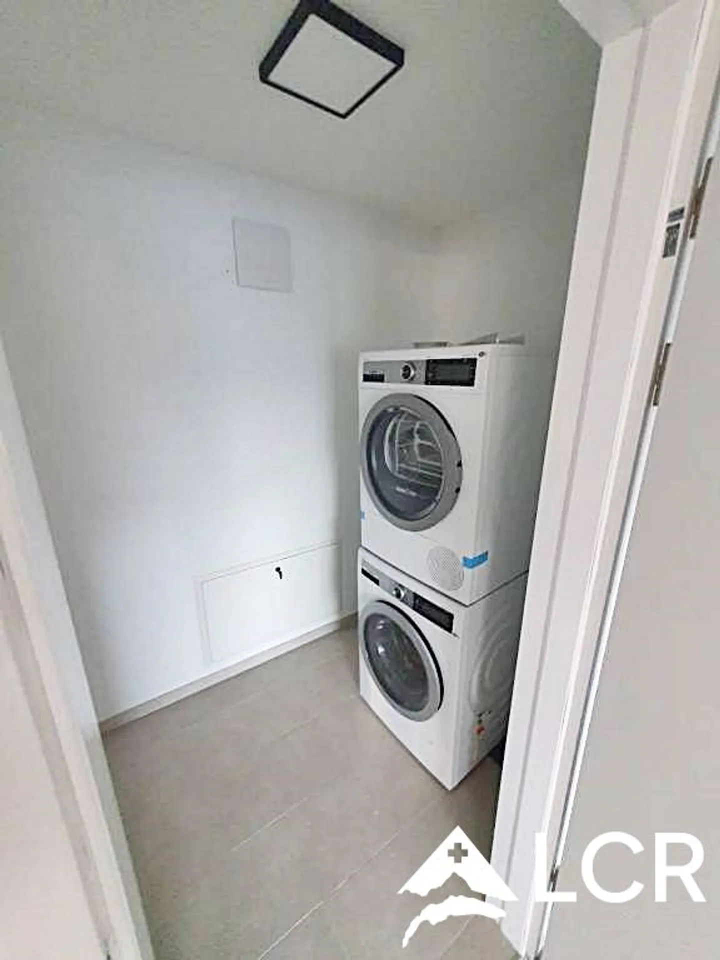 Bellissimo appartamento 3,5 stanze / 2 camere da letto / terrazza - Foto 9 di 10