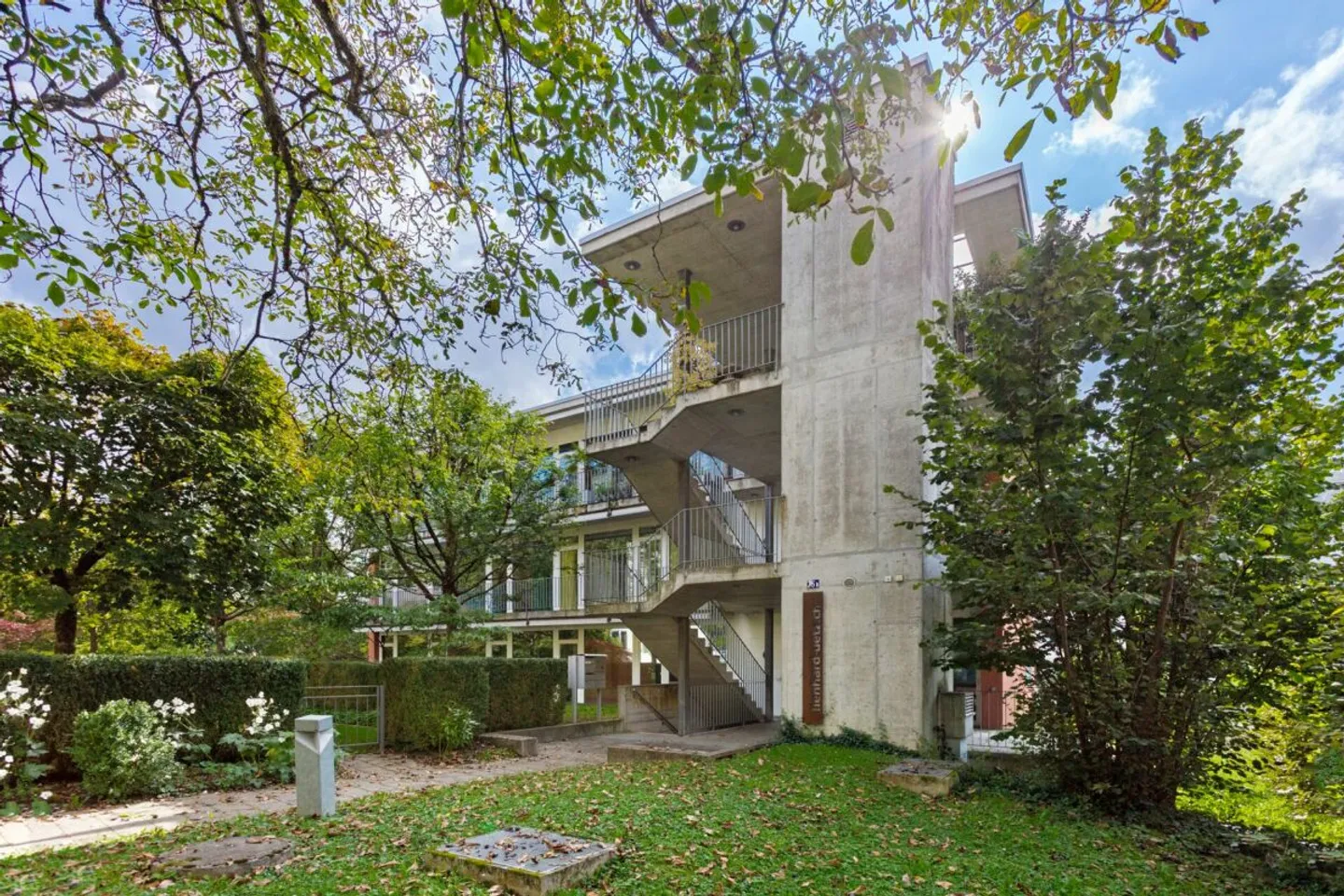 La tua nuova casa nel cuore di Winterthur - moderna, luminosa e centrale! - Foto 14 di 15