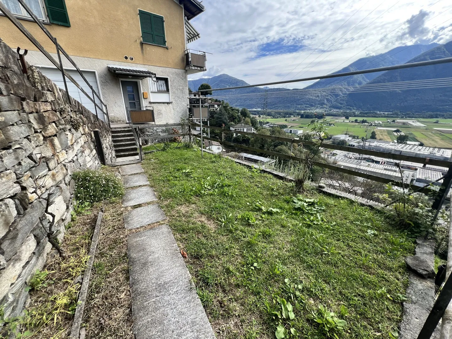 Appartamento 3.5 locali con vista lago - Foto 11 di 14