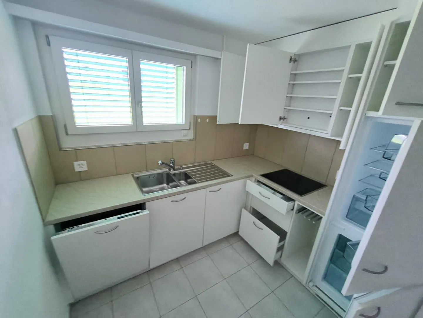 4-room apartment - Photo 4 of 6