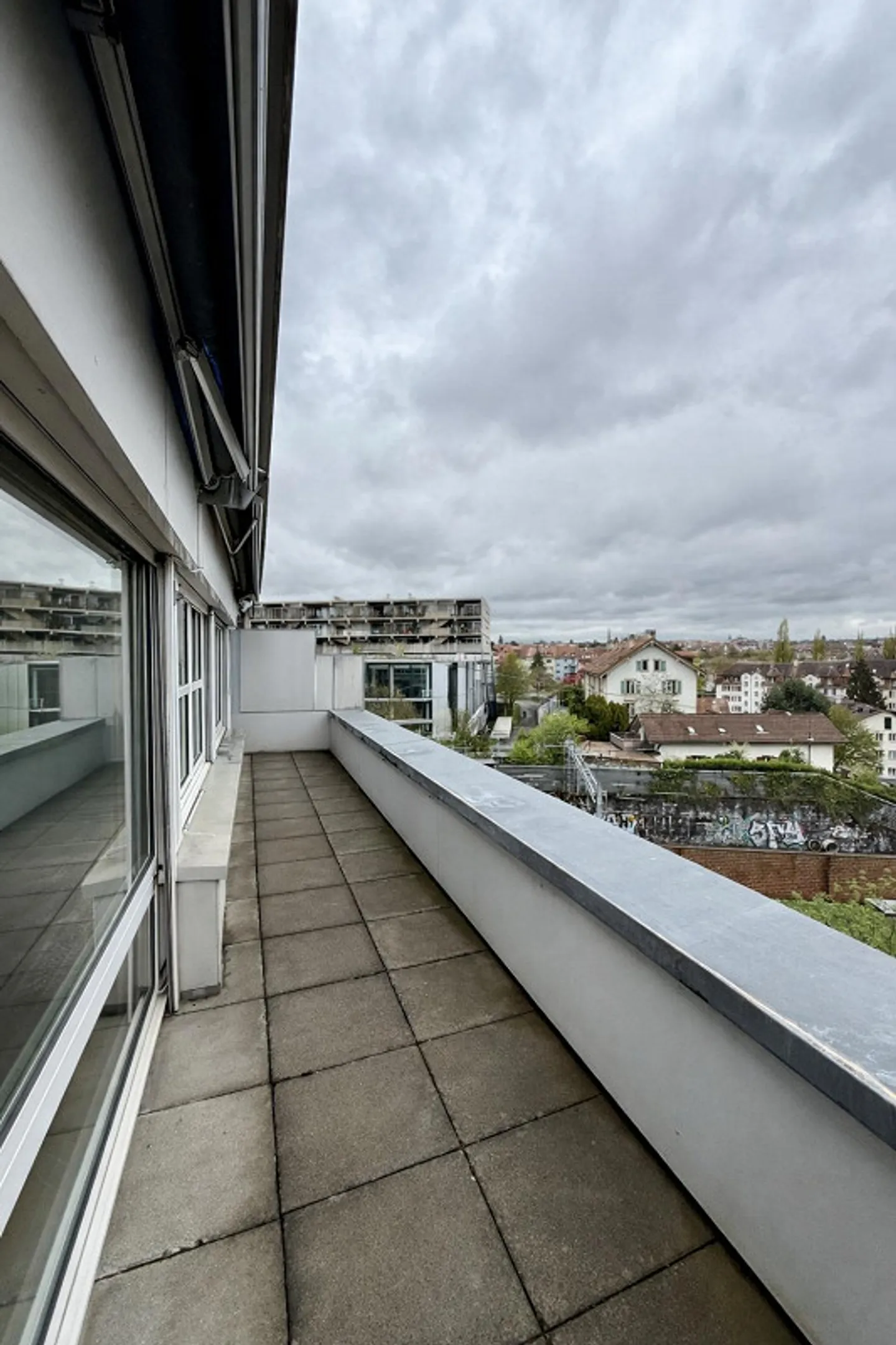 Refreshed 3.5 Room Attic Apartment - Photo 9 of 9